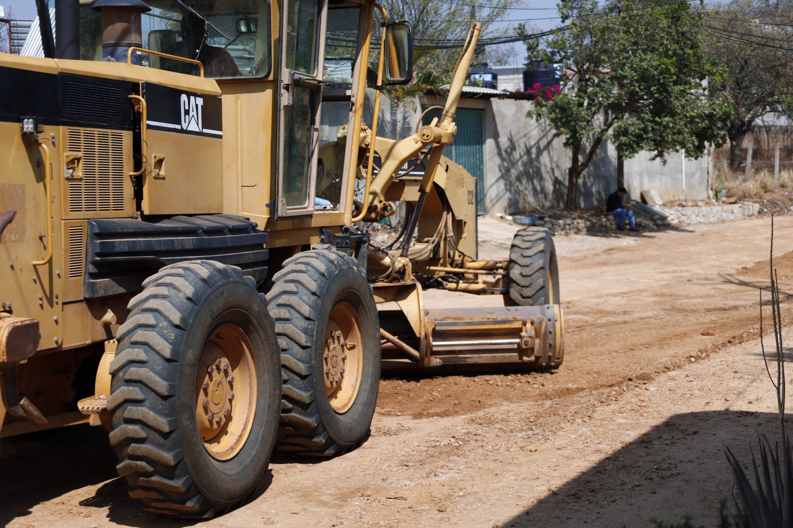 Mejora Xoxocotlán tránsito y seguridad con bacheo y rastreo de calles y avenidas Mejora Xoxocotlán tránsito y seguridad con bacheo y rastreo de calles y avenidas