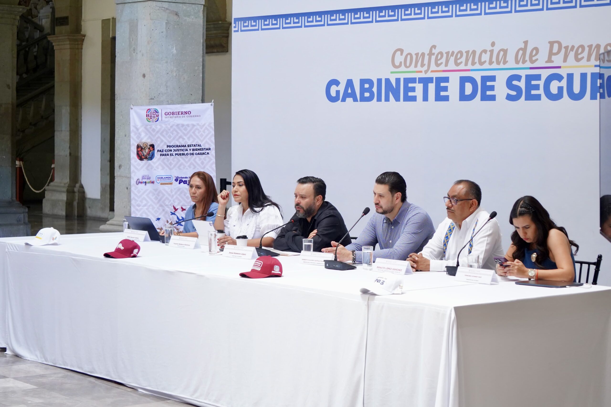 Realiza Gobierno de Oaxaca acciones integrales para fortalecer la paz en las ocho regiones de Oaxaca Realiza Gobierno de Oaxaca acciones integrales para fortalecer la paz en las ocho regiones de Oaxaca