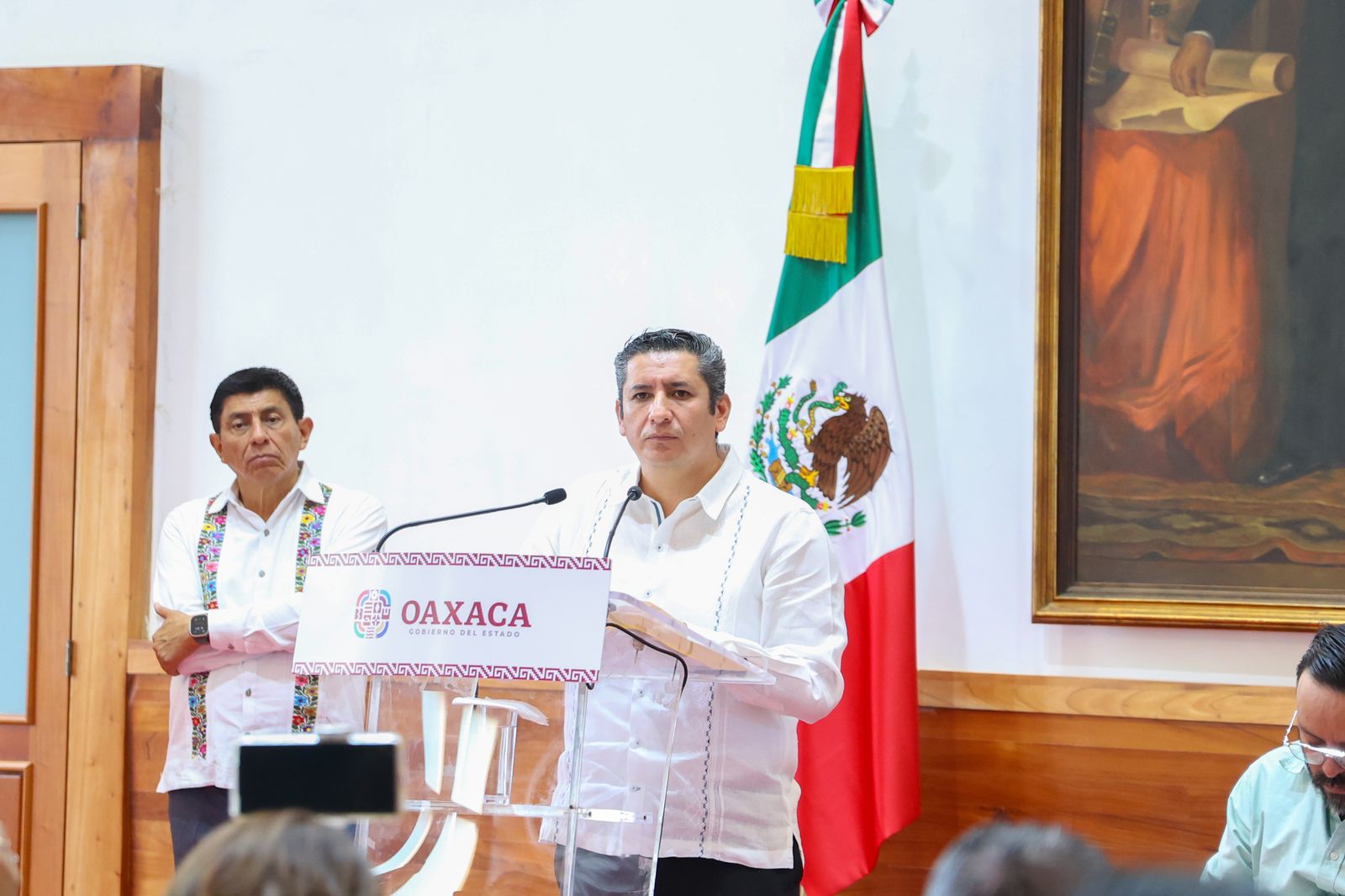 Fiscalía de Oaxaca cuenta con cinco probables móviles por homicidio de presidenta de San Mateo Piñas: Fiscal Bernardo Rodríguez Alamilla