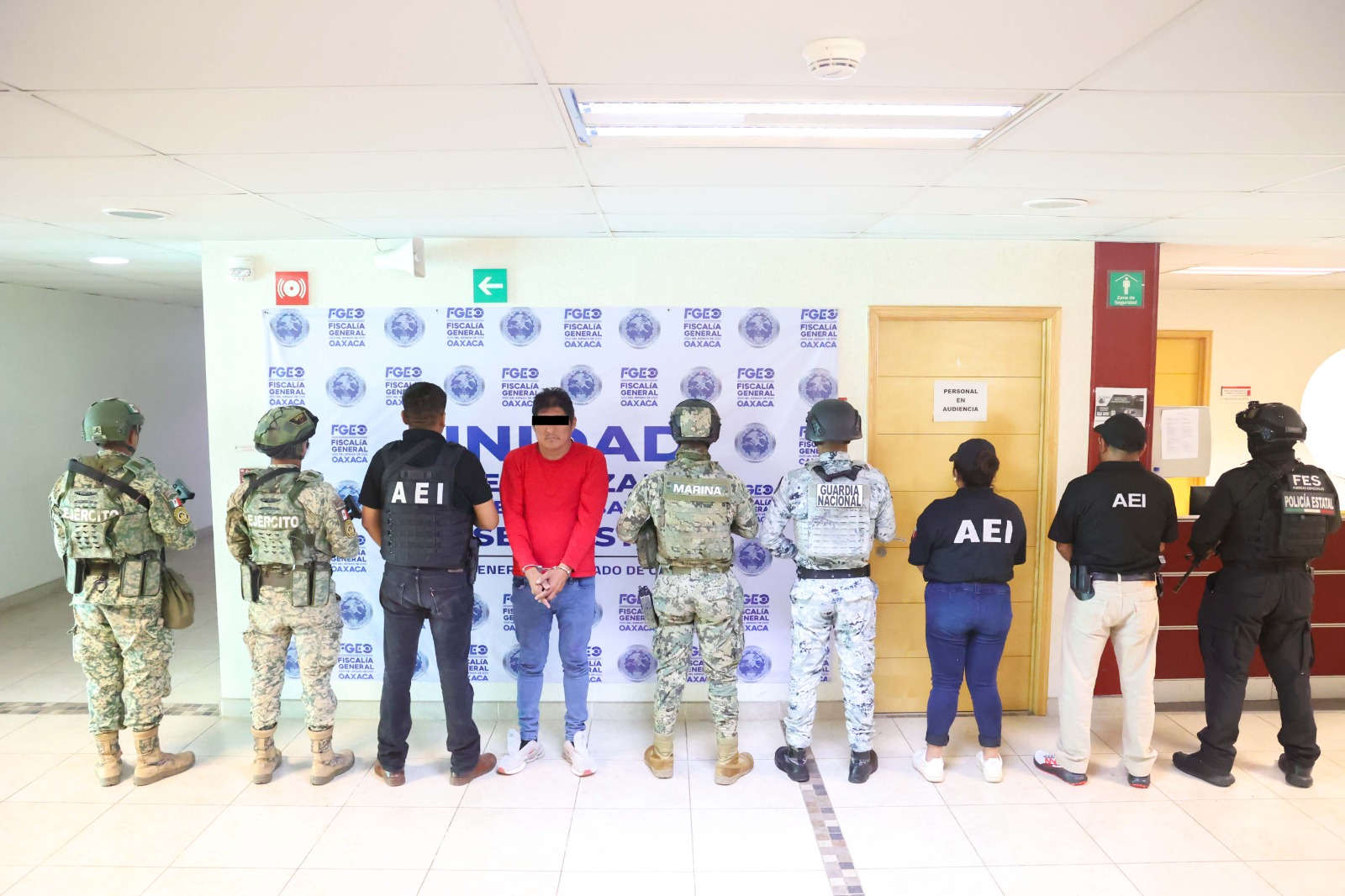 DESPLIEGAN OPERATIVO PARA DESARTICULAR A LÍDERES DE CÉLULA CRIMINAL DEDICADA AL SECUESTRO DE MIGRANTES DESPLIEGAN OPERATIVO PARA DESARTICULAR A LÍDERES DE CÉLULA CRIMINAL DEDICADA AL SECUESTRO DE MIGRANTES