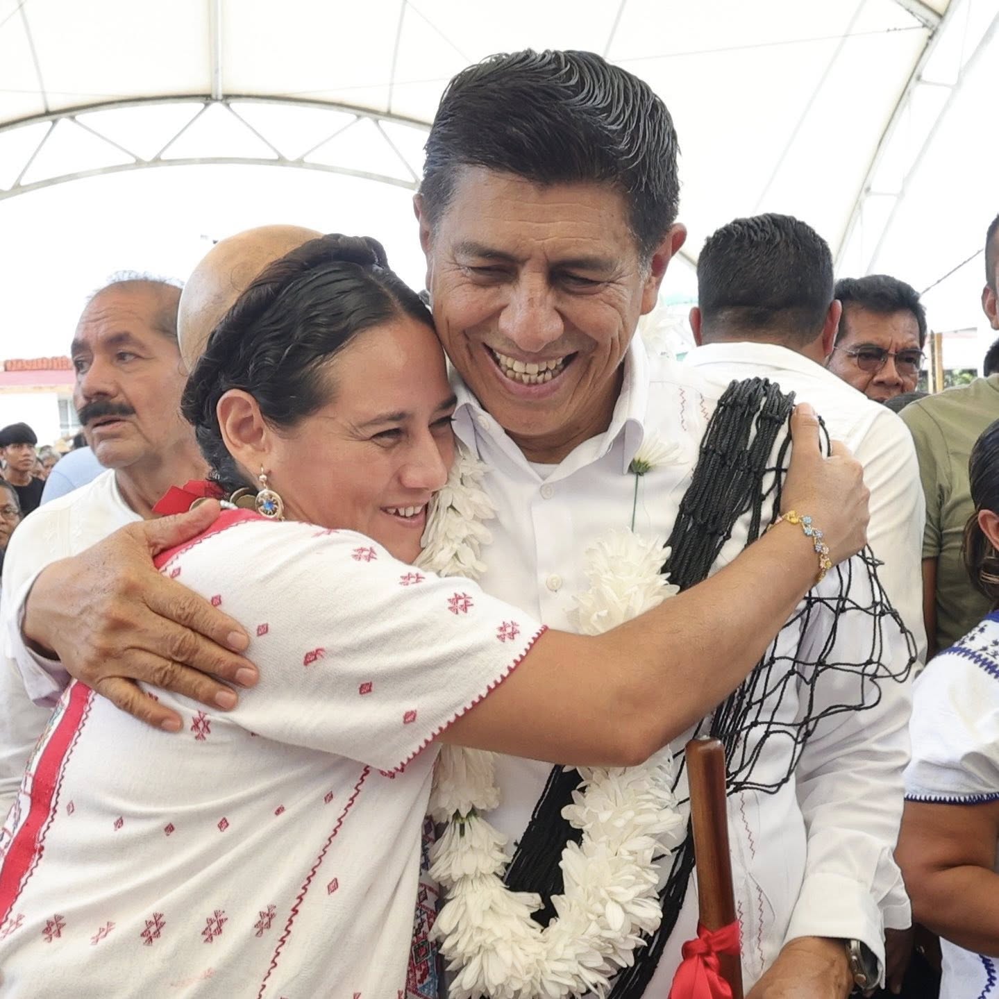 Con 52 mdp Salomón Jara fortalece el bienestar de Santa María Zacatepec Con 52 mdp Salomón Jara fortalece el bienestar de Santa María Zacatepec