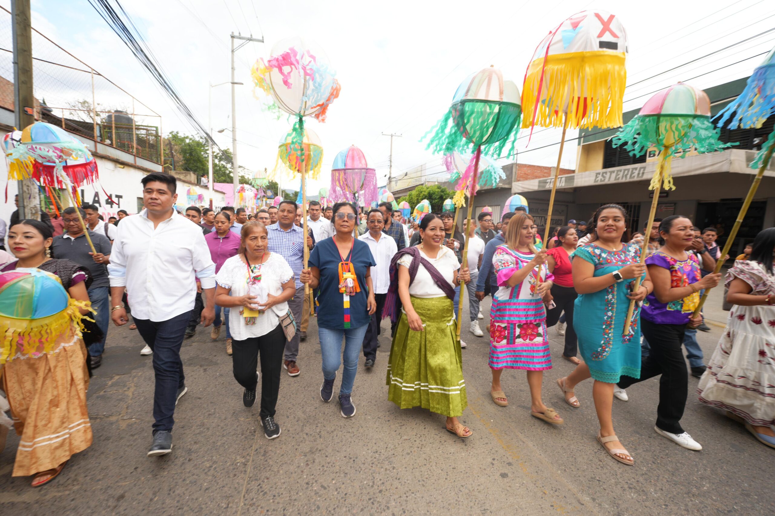 El convite que encendió el corazón de Santa Cruz Xoxocotlán El convite que encendió el corazón de Santa Cruz Xoxocotlán