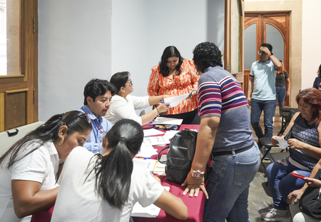 Con acceso a créditos, Primavera Oaxaqueña cumple compromiso con voceadoras Con acceso a créditos, Primavera Oaxaqueña cumple compromiso con voceadoras