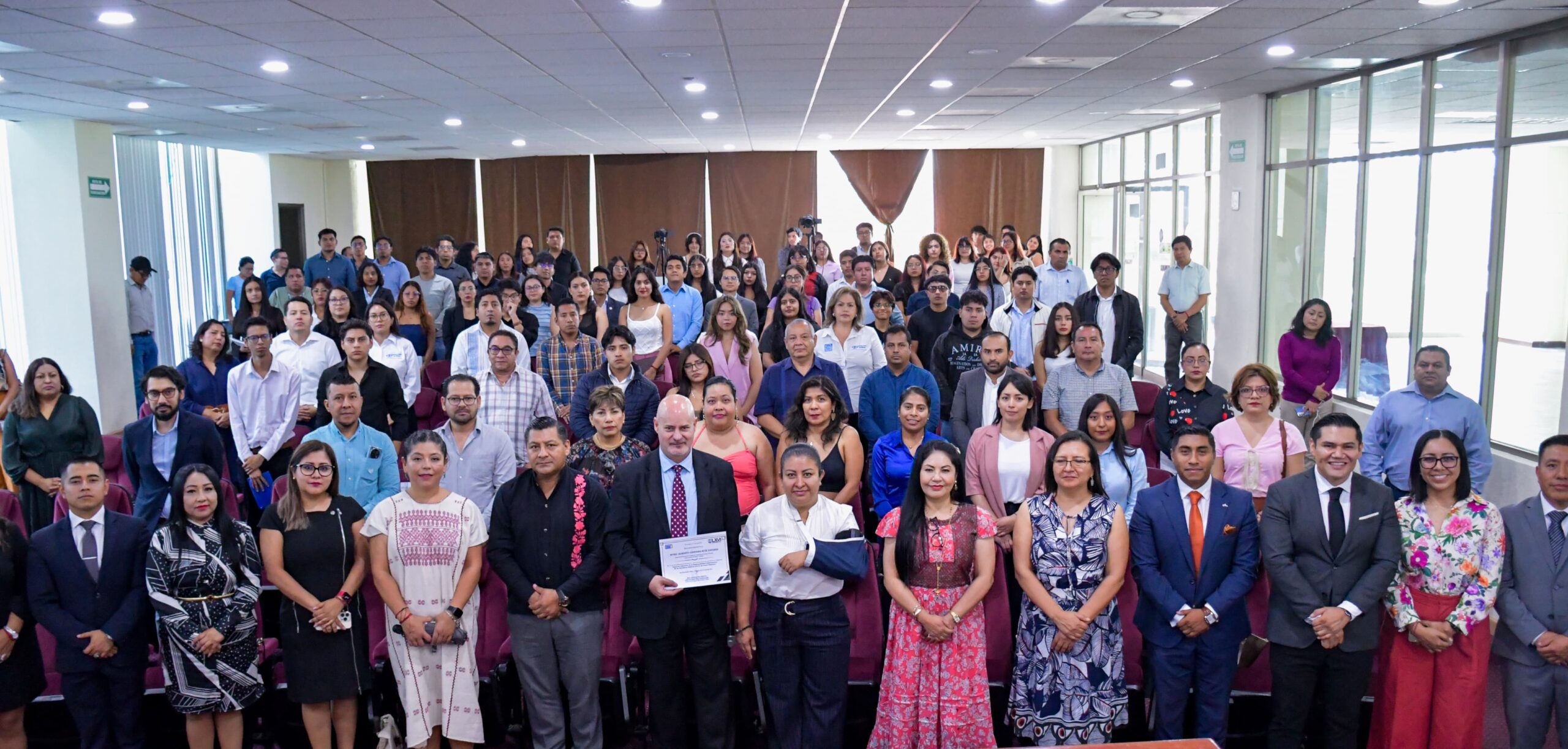 Congreso del Estado inaugura el 1er Diplomado y Certificación en Responsabilidades Administrativas, Transparencia y Combate a la Corrupción Congreso del Estado inaugura el 1er Diplomado y Certificación en Responsabilidades Administrativas, Transparencia y Combate a la Corrupción
