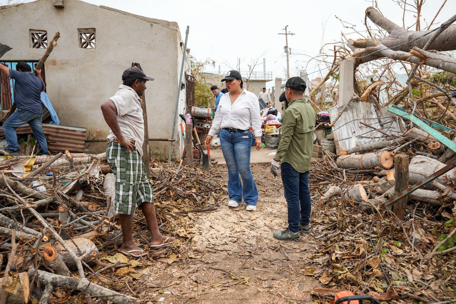 Congreso de Oaxaca continúa sumando esfuerzos para la recuperación de la Costa luego del paso del huracán “Erick” Congreso de Oaxaca continúa sumando esfuerzos para la recuperación de la Costa luego del paso del huracán “Erick”