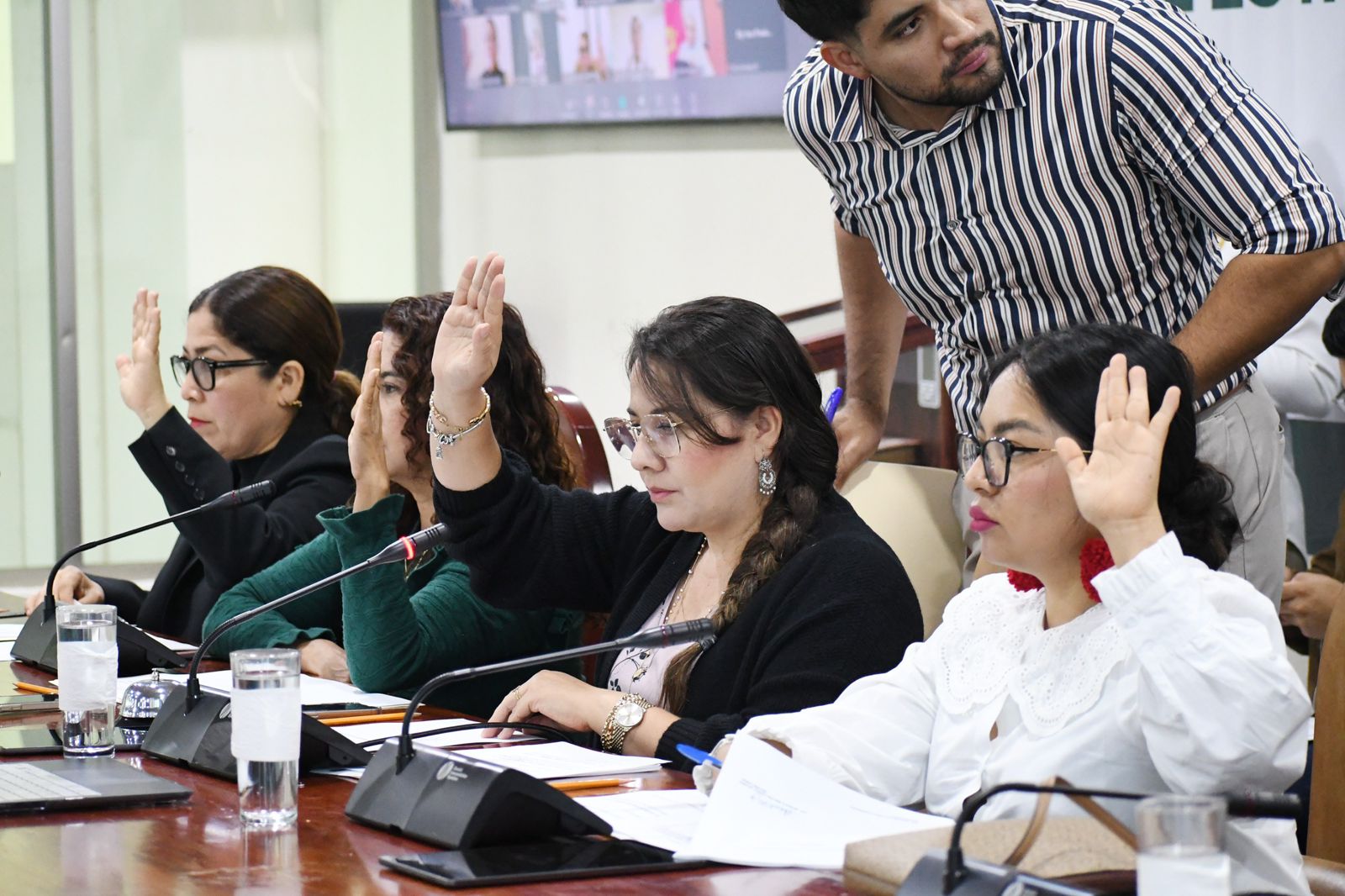 Aprueba Congreso del Estado suspensión del Ayuntamiento del Municipio de Zapotitlán Palmas Aprueba Congreso del Estado suspensión del Ayuntamiento del Municipio de Zapotitlán Palmas