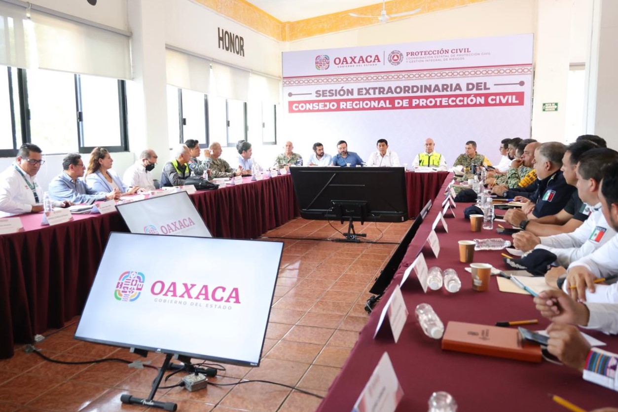Instruye Salomón Jara acciones inmediatas ante posible evolución de tormenta tropical Erick Instruye Salomón Jara acciones inmediatas ante posible evolución de tormenta tropical Erick