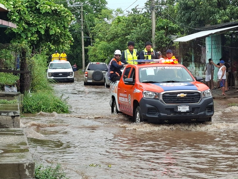 Reporta Consejo Estatal de Protección Civil que no hay afectaciones por desbordamiento del río Los Perros Reporta Consejo Estatal de Protección Civil que no hay afectaciones por desbordamiento del río Los Perros