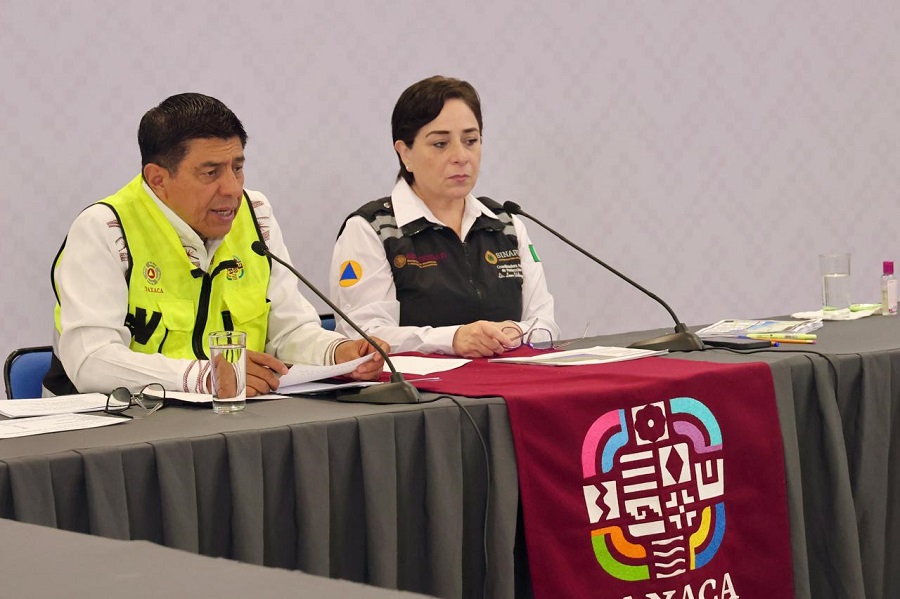 Reportan gobiernos Federal y Estatal mayores daños en 10 municipios de Oaxaca Reportan gobiernos Federal y Estatal mayores daños en 10 municipios de Oaxaca