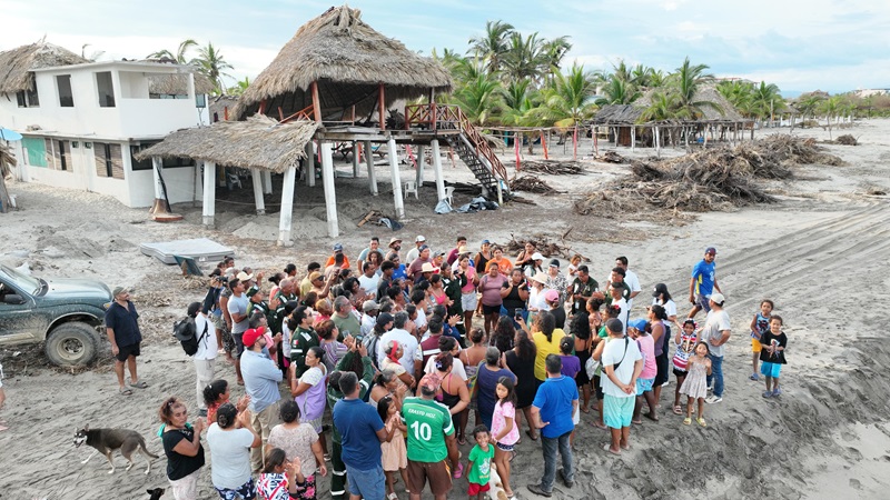 Coordinan acciones gobiernos de México y Oaxaca para la recuperación turística de la Costa tras el huracán Erick Coordinan acciones gobiernos de México y Oaxaca para la recuperación turística de la Costa tras el huracán Erick