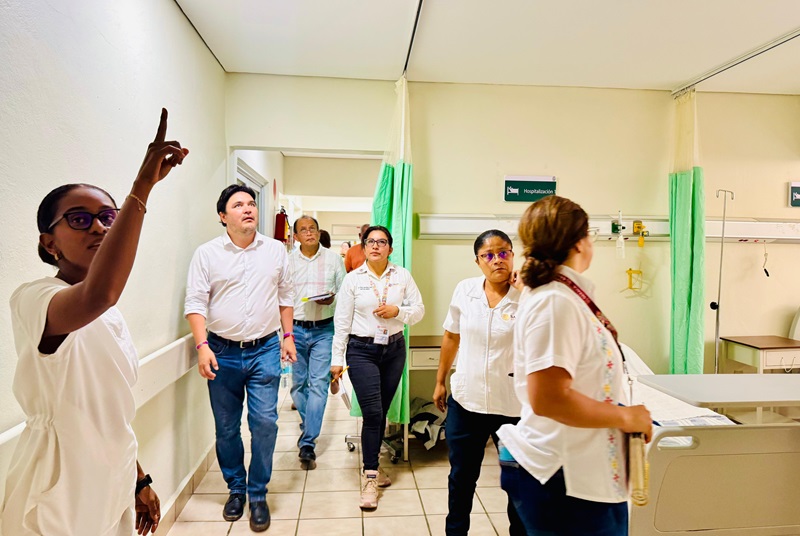 Supervisa Gobierno de Oaxaca unidades médicas tras paso del huracán “Erick”