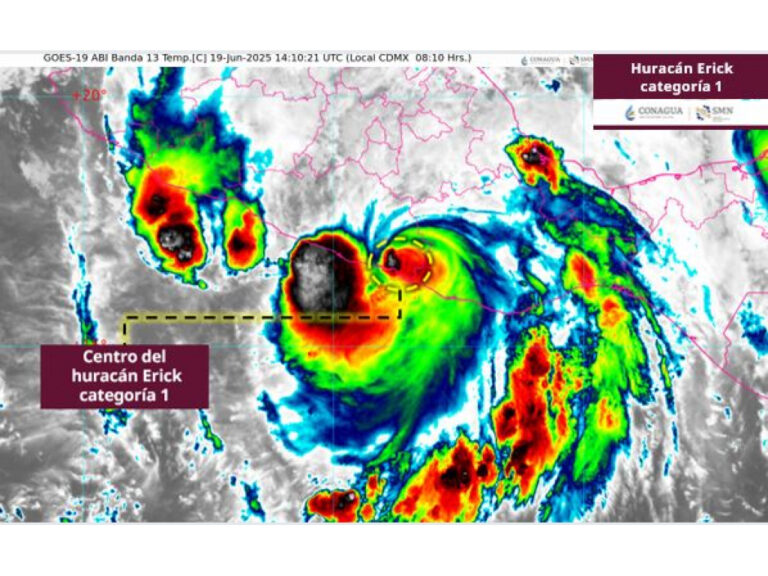 Se degrada Huracán Erick a categoría 1 y continúa generando lluvias intensas en Oaxaca