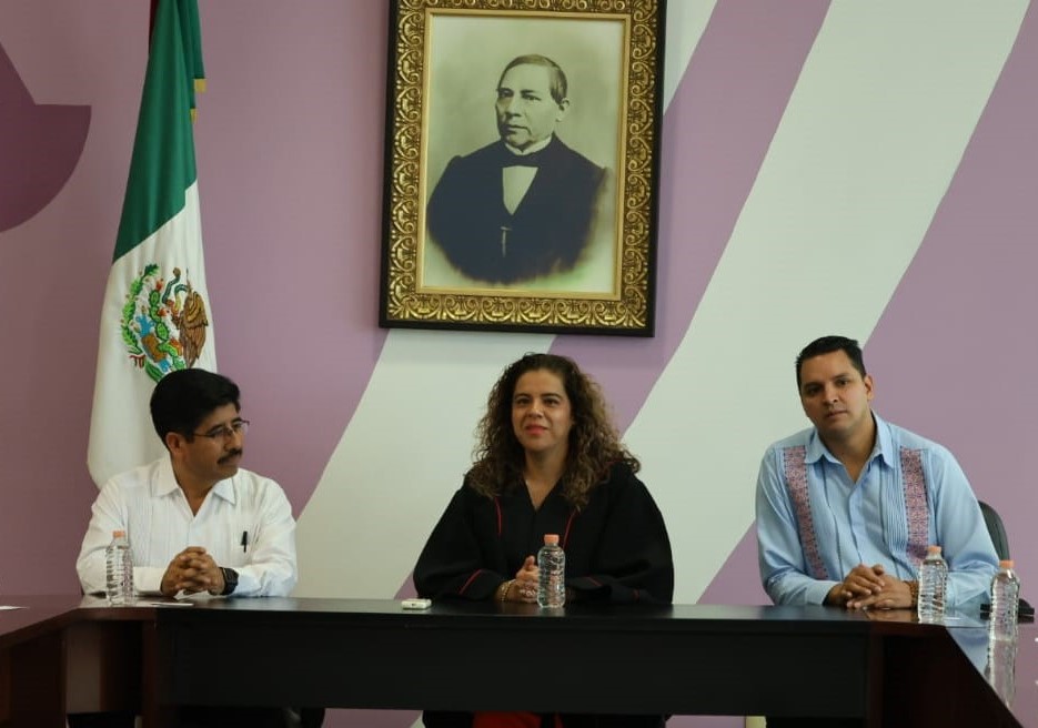 Histórica reunión entre el Ministro Presidente electo de la SCJN y Magistradas y Magistrados del TSJO Histórica reunión entre el Ministro Presidente electo de la SCJN y Magistradas y Magistrados del TSJO