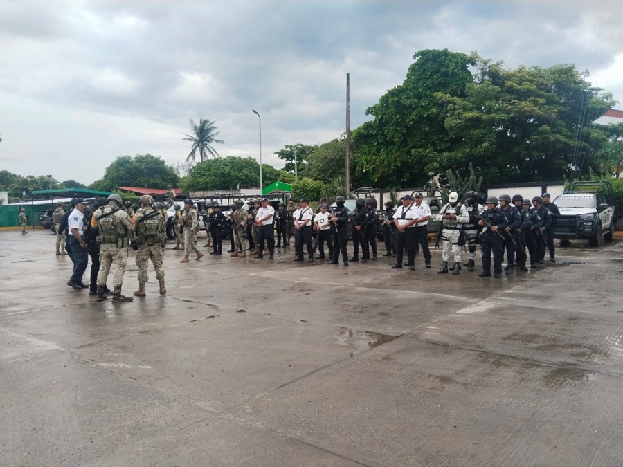 Mediante Operativo Sable se logran 70 detenciones de objetivos prioritarios en Juchitán de Zaragoza: Sego Mediante Operativo Sable se logran 70 detenciones de objetivos prioritarios en Juchitán de Zaragoza: Sego