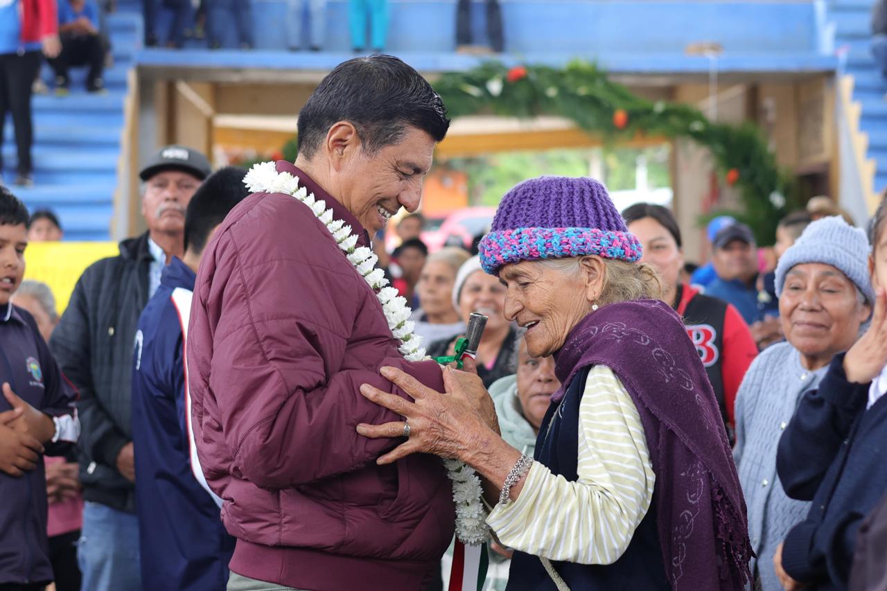 Apoya gobernador Salomon Jara a la mixteca de Oaxaca Apoya gobernador Salomon Jara a la mixteca de Oaxaca