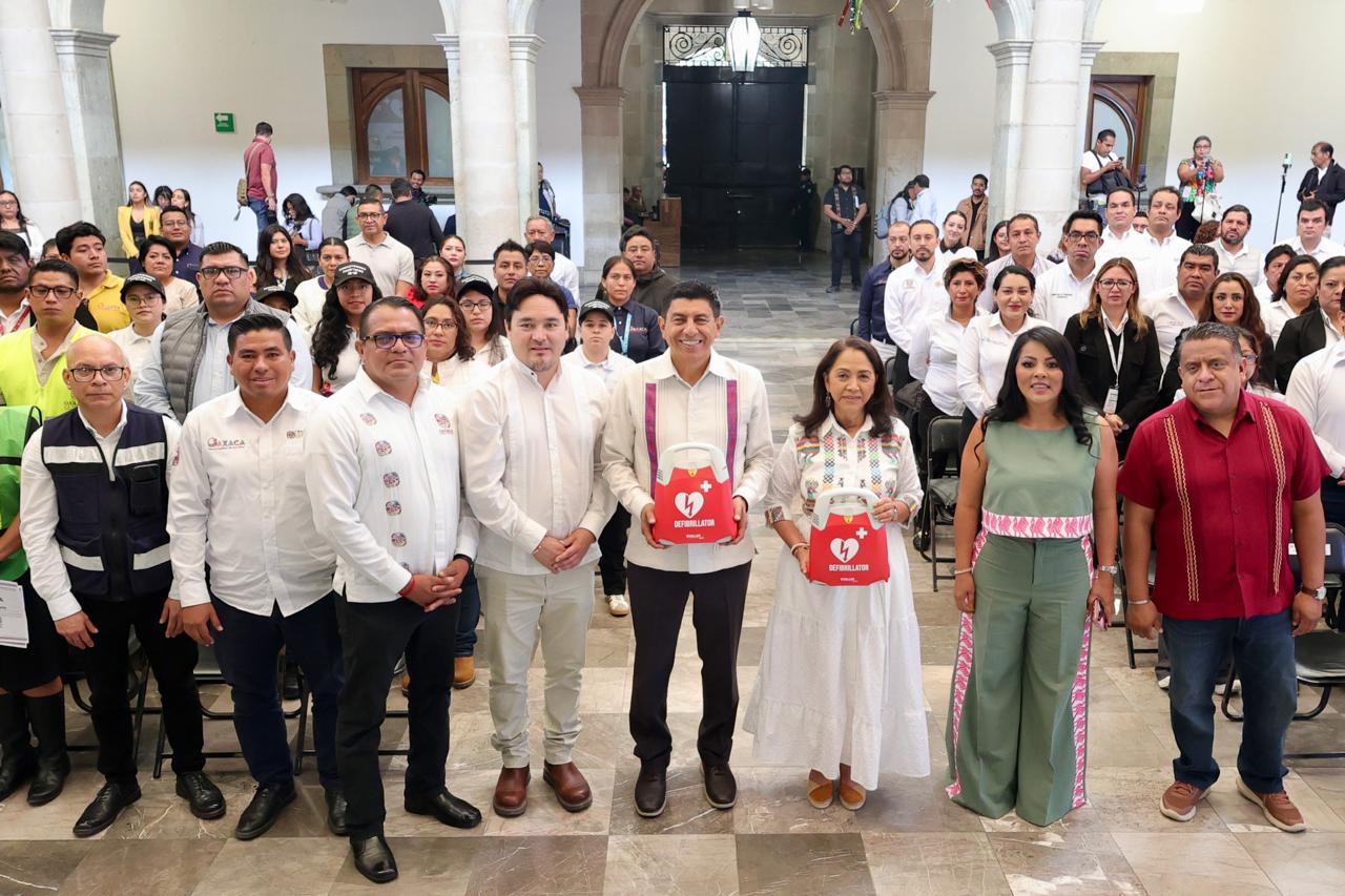 Ahora Oaxaca también es Destino Cardio Protegido con instalación de desfibriladores en sitios públicos concurridos