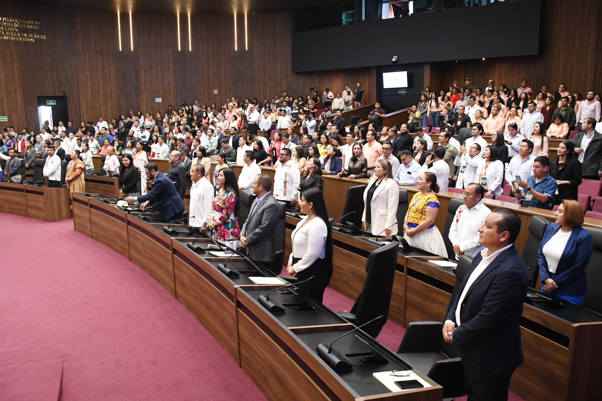 Apertura Congreso del Estado el Segundo Periodo Ordinario de Sesiones Apertura Congreso del Estado el Segundo Periodo Ordinario de Sesiones