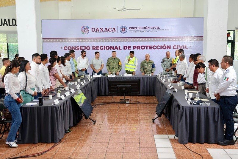 Avanza reconstrucción de zona afectada por Erick con apoyos de gobiernos de Salomón Jara y Claudia Sheinbaum Avanza reconstrucción de zona afectada por Erick con apoyos de gobiernos de Salomón Jara y Claudia Sheinbaum