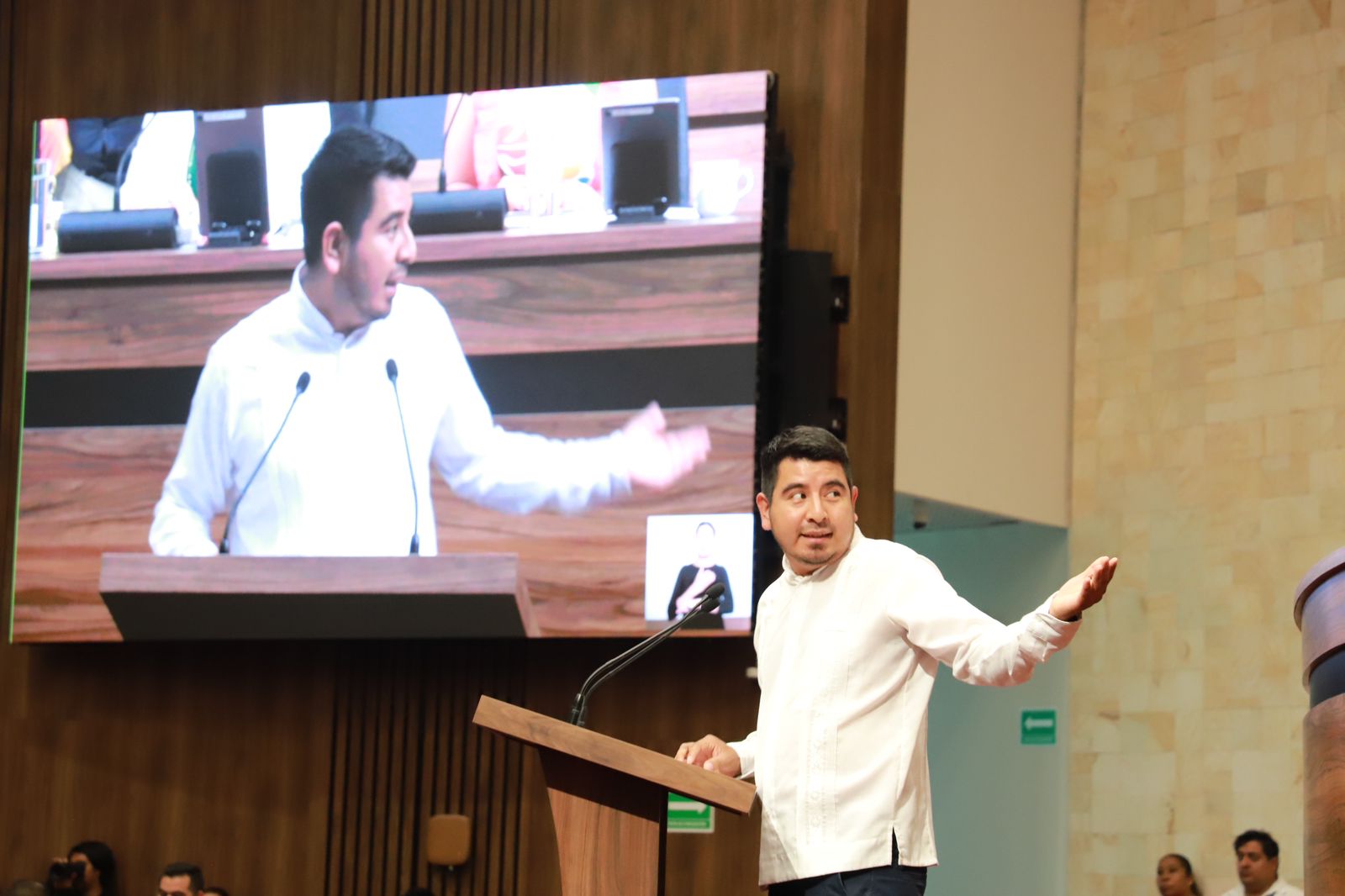 Carranza Secundino honra la memoria de Benito Juárez García en su 153 Aniversario Luctuoso Carranza Secundino honra la memoria de Benito Juárez García en su 153 Aniversario Luctuoso