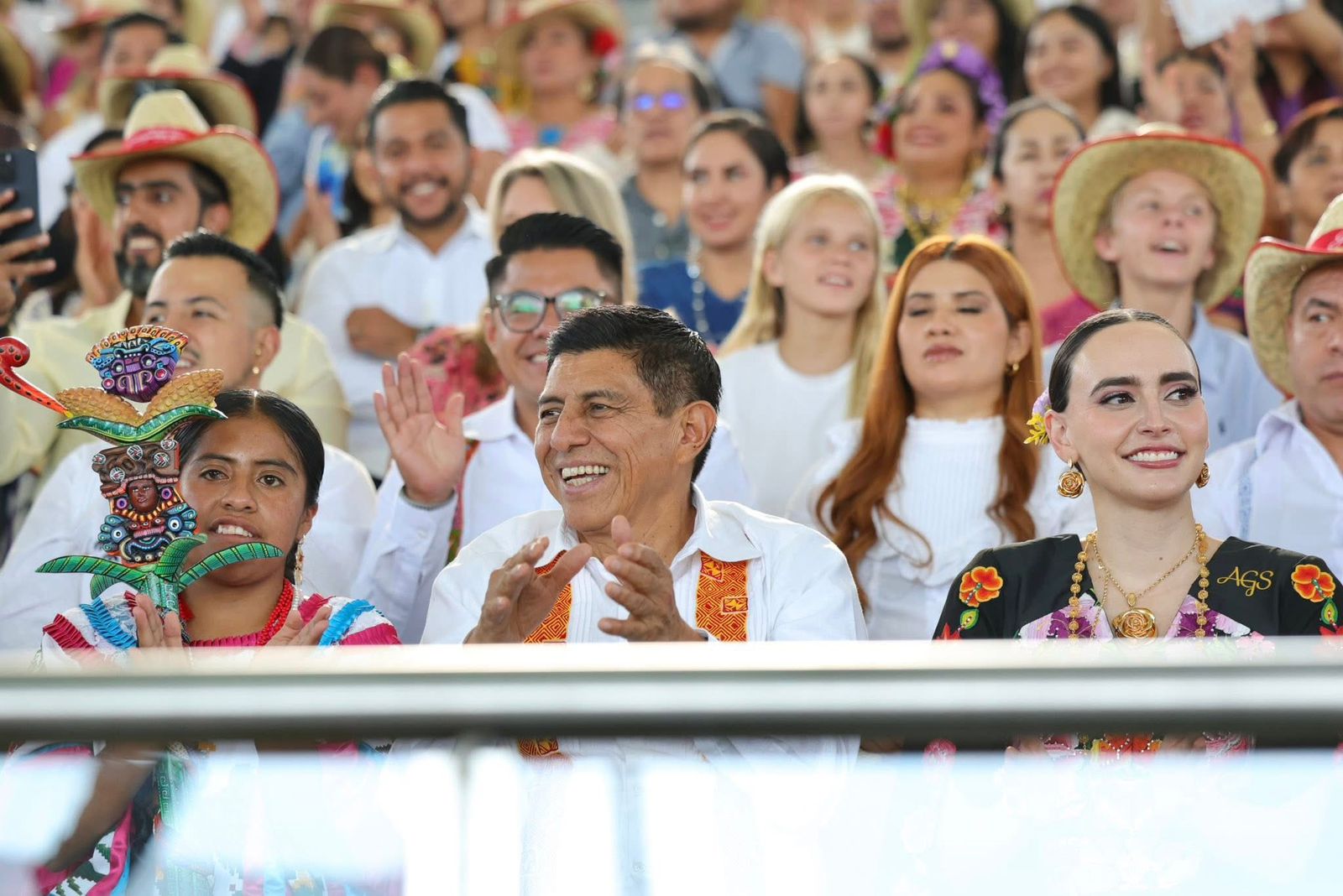Espectacular cierre de la segunda emisión de la Guelaguetza 2025
