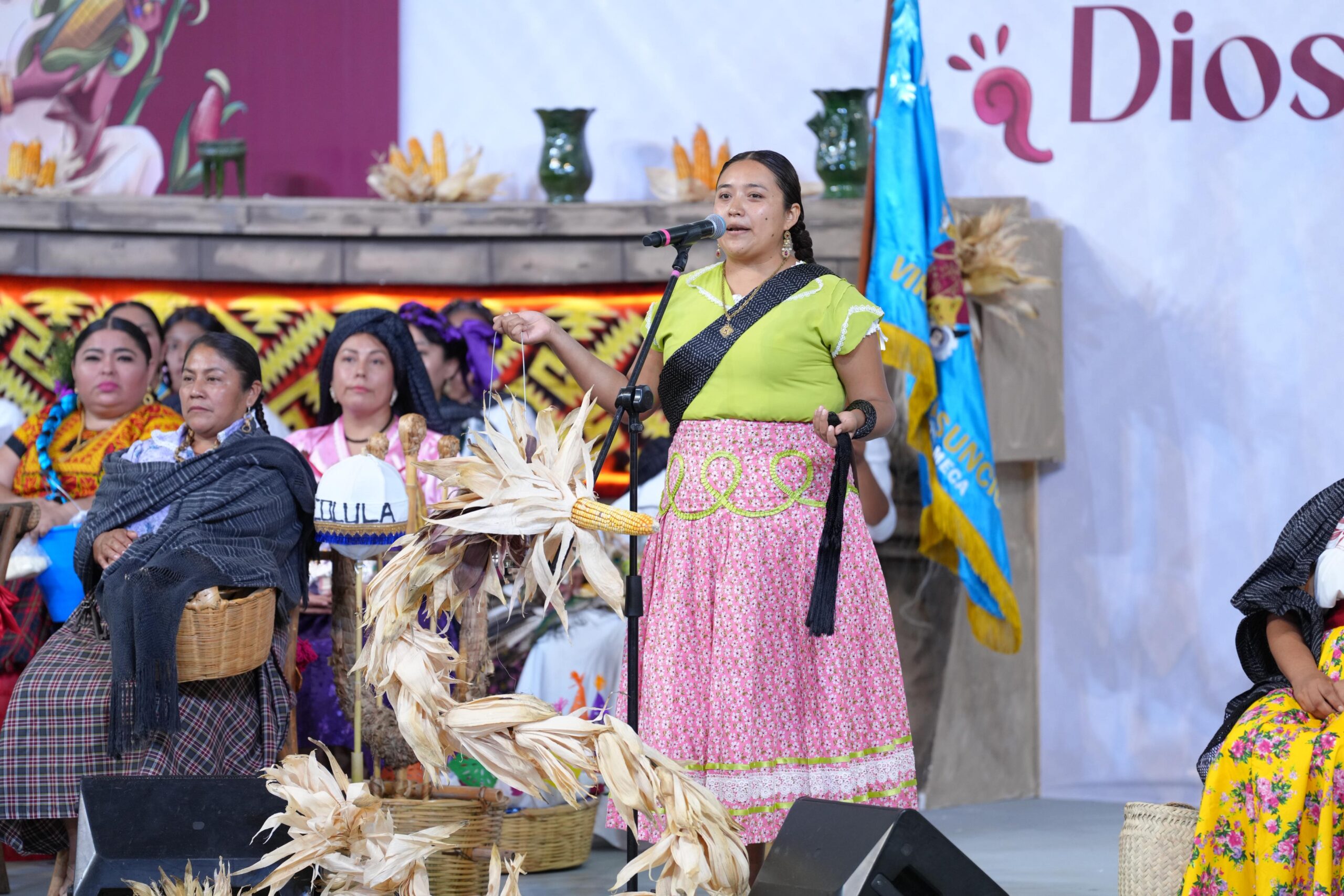 Identidad y tradición: Jesica Griselda representa con orgullo a Xoxocotlán Identidad y tradición: Jesica Griselda representa con orgullo a Xoxocotlán