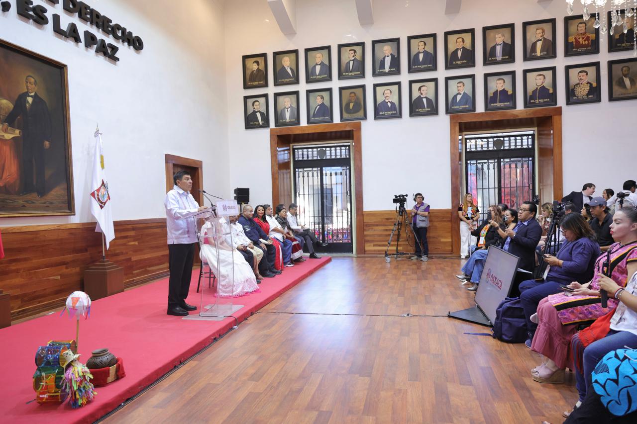 Oaxaca se encuentra en su mejor momento político, económico y social: Salomón Jara Oaxaca se encuentra en su mejor momento político, económico y social: Salomón Jara