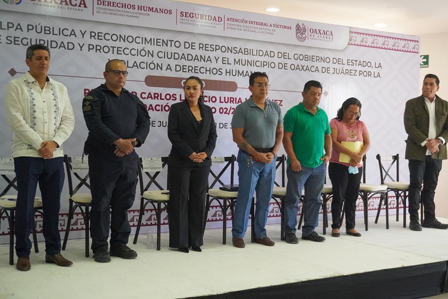 Ofrece Gobierno de Oaxaca disculpa pública a docente por violación a los derechos humanos Ofrece Gobierno de Oaxaca disculpa pública a docente por violación a los derechos humanos