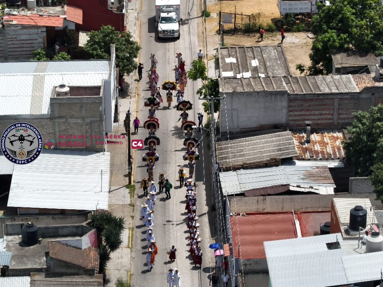 Xoxocotlán y C4 implementan recorridos aéreos con drones previo a Sahandevui, Guelaguetza 2025 Xoxocotlán y C4 implementan recorridos aéreos con drones previo a Sahandevui, Guelaguetza 2025