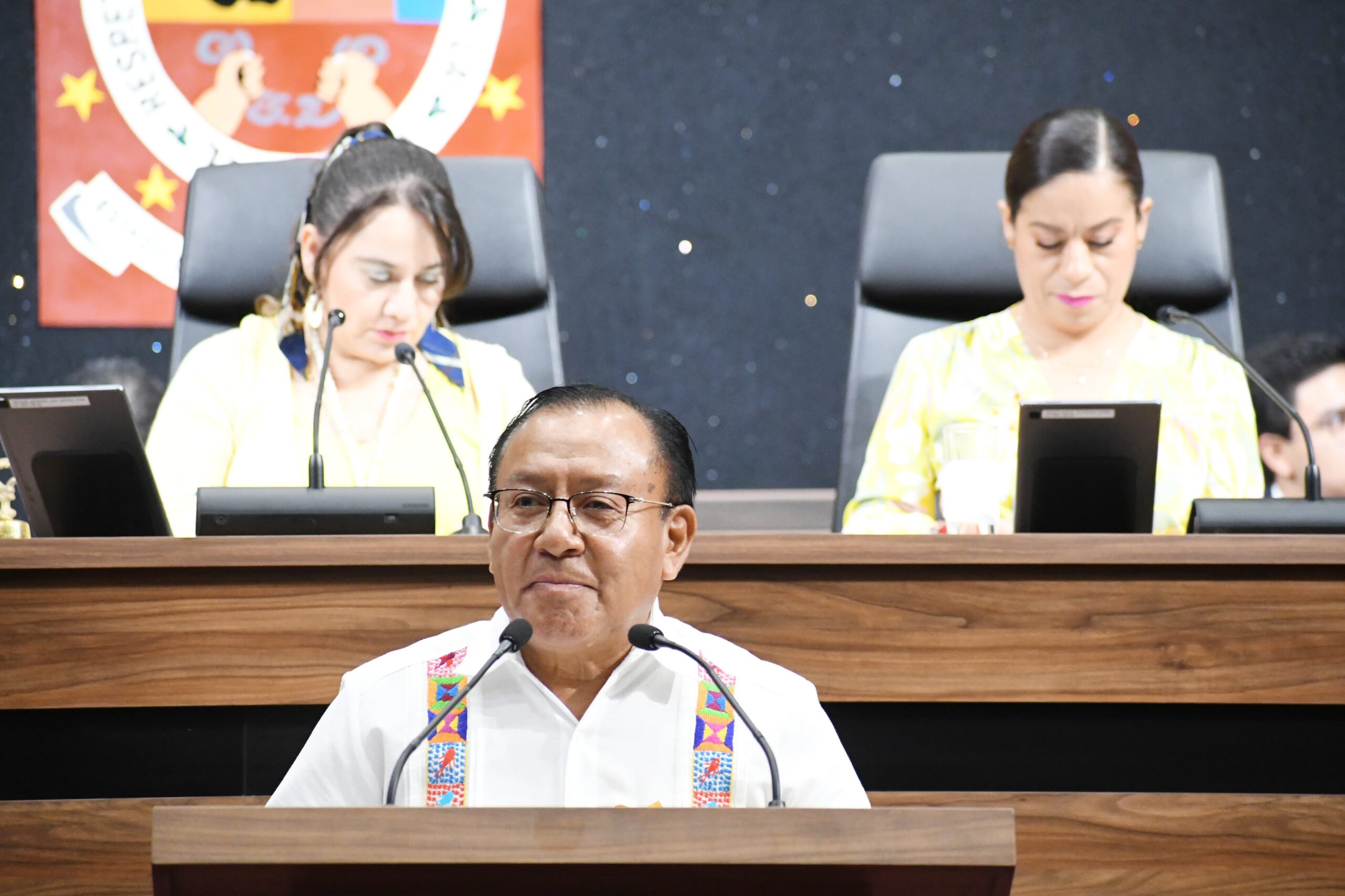 Congreso de Oaxaca establece nuevas facultades a la Comisión Permanente de Migración y Asuntos Internacionales a favor de los derechos de los migrantes Congreso de Oaxaca establece nuevas facultades a la Comisión Permanente de Migración y Asuntos Internacionales a favor de los derechos de los migrantes