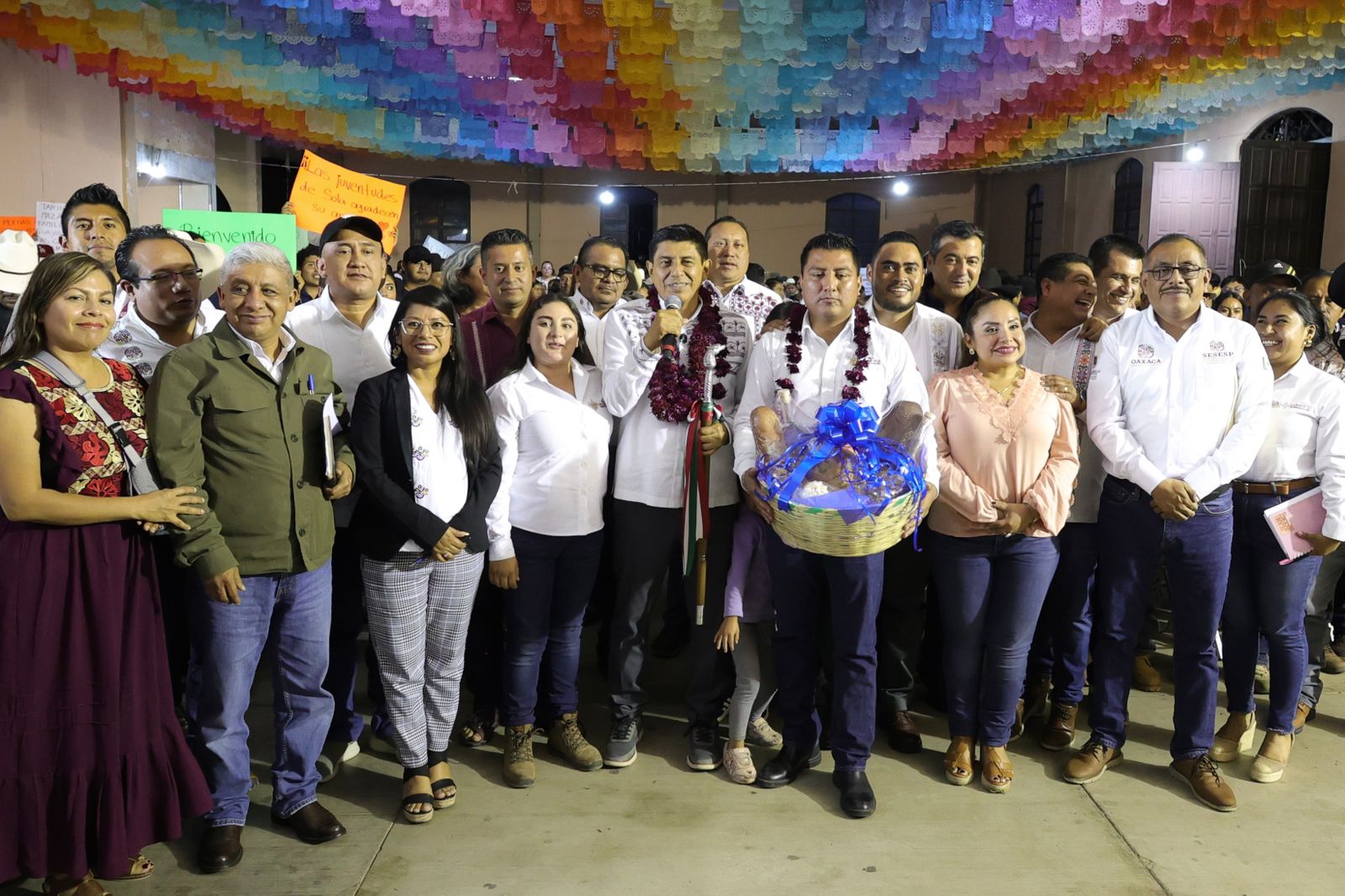Fortalece Salomón Jara la educación en Sola de Vega con obras y equipamiento escolar Fortalece Salomón Jara la educación en Sola de Vega con obras y equipamiento escolar