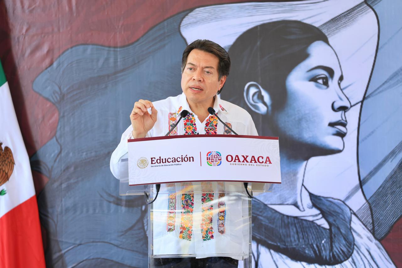 Inaugura Salomón Jara aulas reconstruidas en el CBTa 10 de Pinotepa Nacional Inaugura Salomón Jara aulas reconstruidas en el CBTa 10 de Pinotepa Nacional