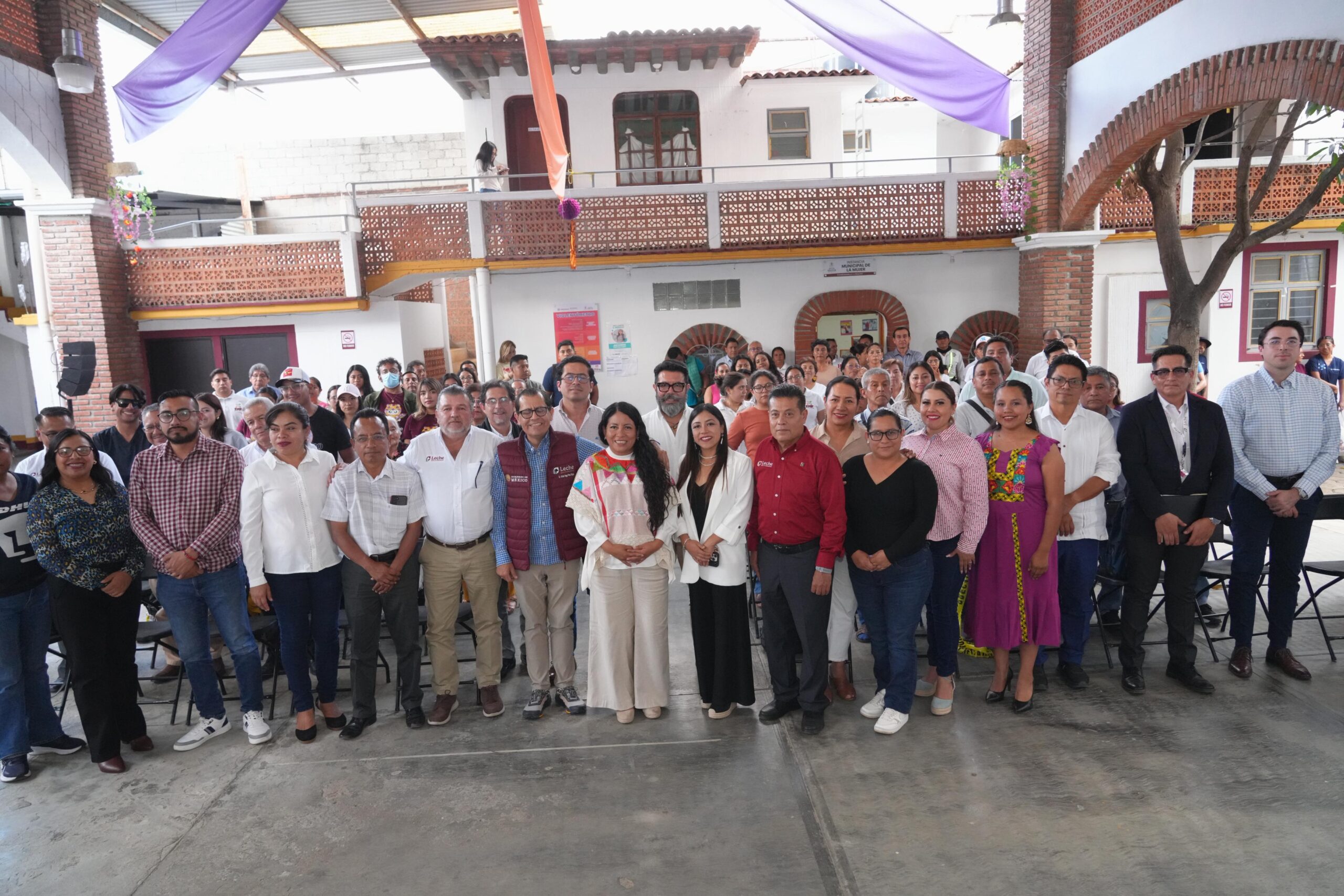 Gobierno de Xoxocotlán y Leche para el Bienestar refrendan compromiso por la nutrición Gobierno de Xoxocotlán y Leche para el Bienestar refrendan compromiso por la nutrición