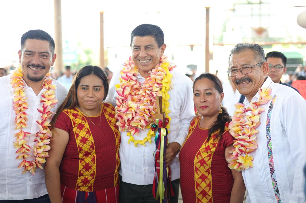 Ofrece Primavera Oaxaqueña mejores caminos para San Juan Guichicovi Ofrece Primavera Oaxaqueña mejores caminos para San Juan Guichicovi
