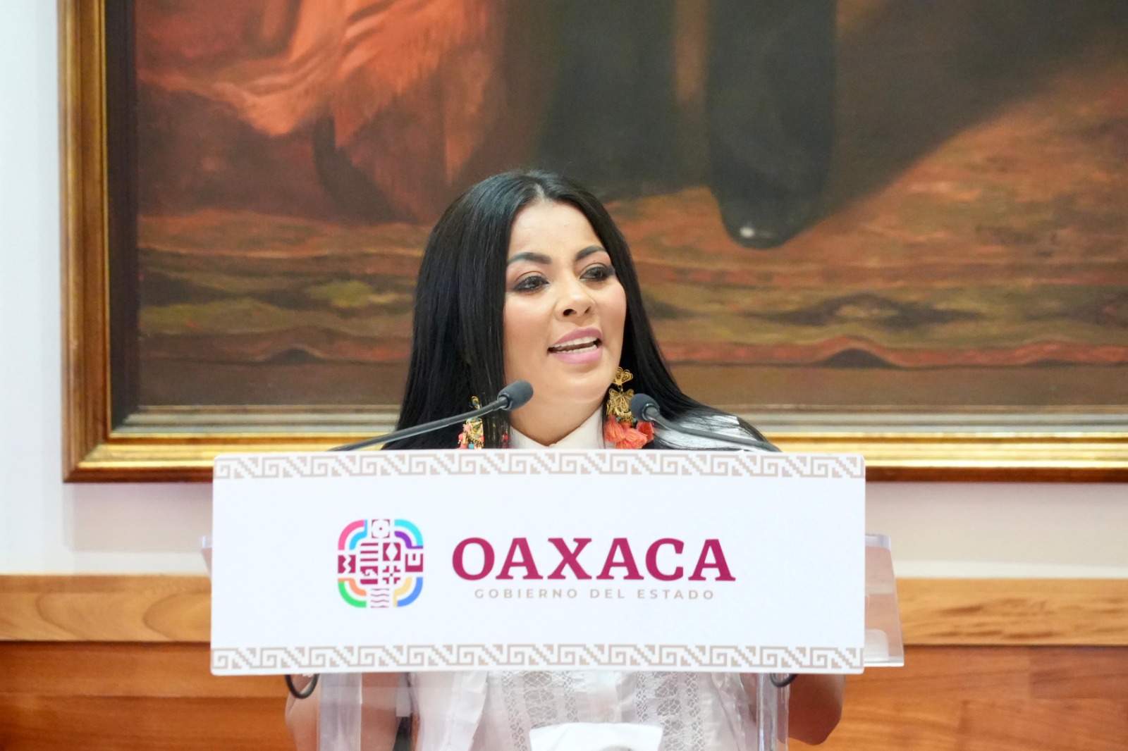 Rompe récords Guelaguetza 2025 con el arribo de 143 mil turistas y derrama de 635 mdp: Sectur Oaxaca Rompe récords Guelaguetza 2025 con el arribo de 143 mil turistas y derrama de 635 mdp: Sectur Oaxaca
