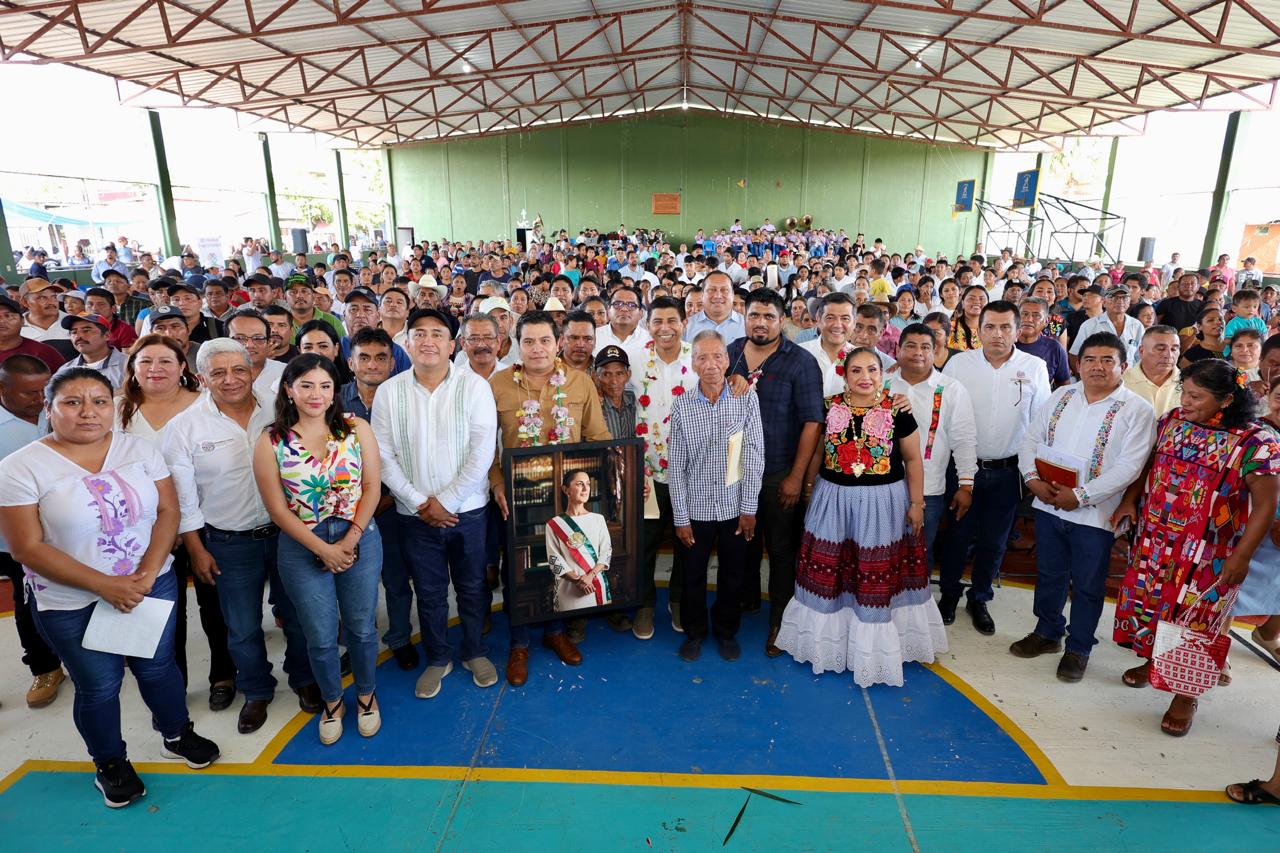 San Juan Mazatlán con equipamiento y obras de infraestructura educativa San Juan Mazatlán con equipamiento y obras de infraestructura educativa
