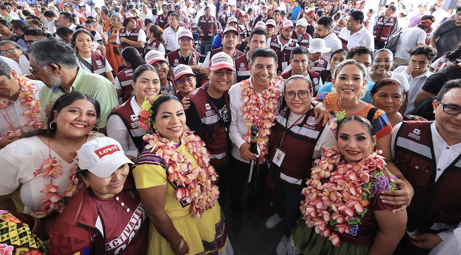 Brinda Salomón Jara soluciones integrales con Cayapadu Lii a la población del Istmo Brinda Salomón Jara soluciones integrales con Cayapadu Lii a la población del Istmo