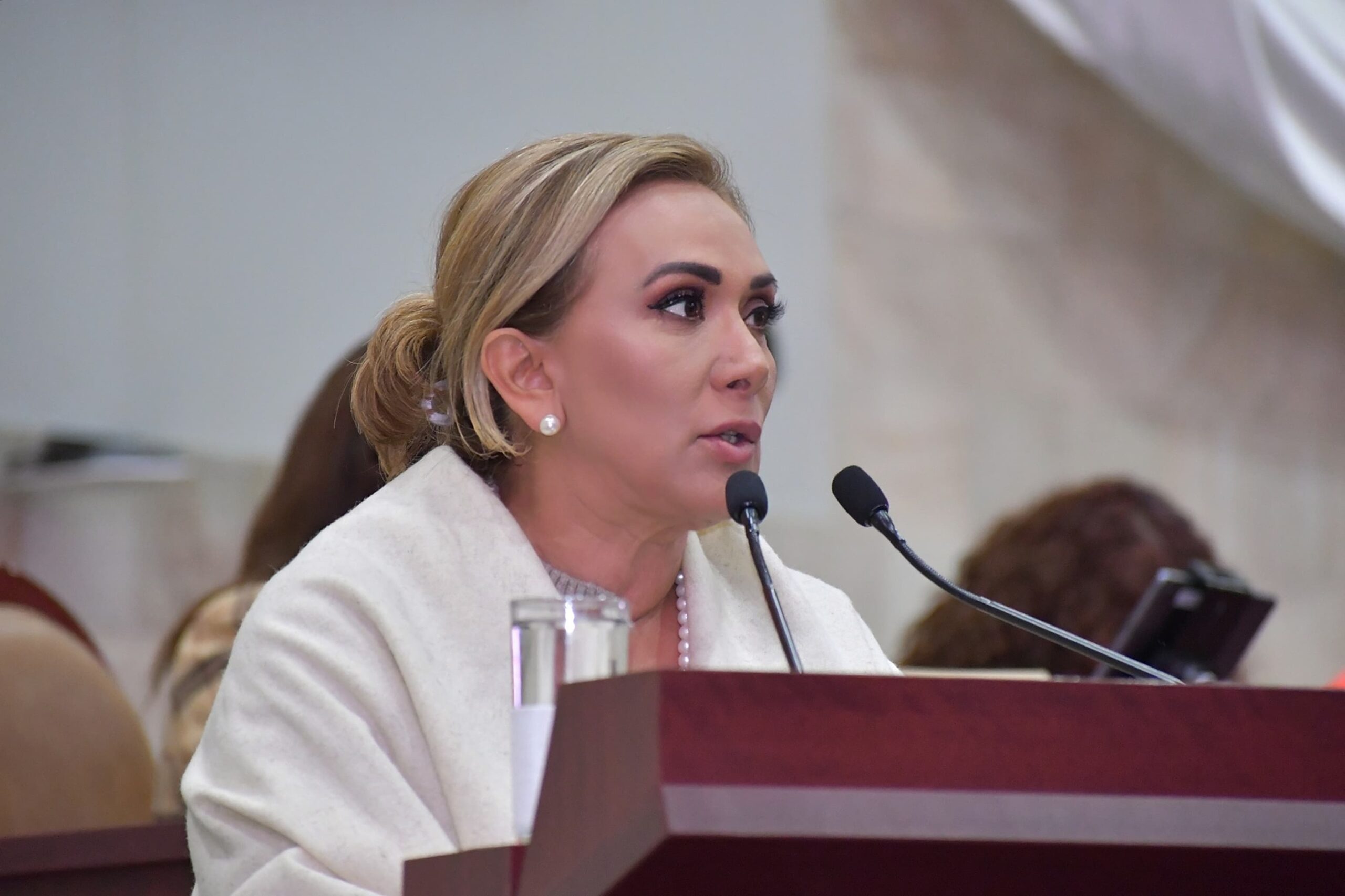 INICIA PROCESO DE REVOCACIÓN DE MANDATO CONTRA ALCALDE DE SALINA CRUZ POR FEMINICIDIO DE MUJERES EN CÁRCEL INICIA PROCESO DE REVOCACIÓN DE MANDATO CONTRA ALCALDE DE SALINA CRUZ POR FEMINICIDIO DE MUJERES EN CÁRCEL