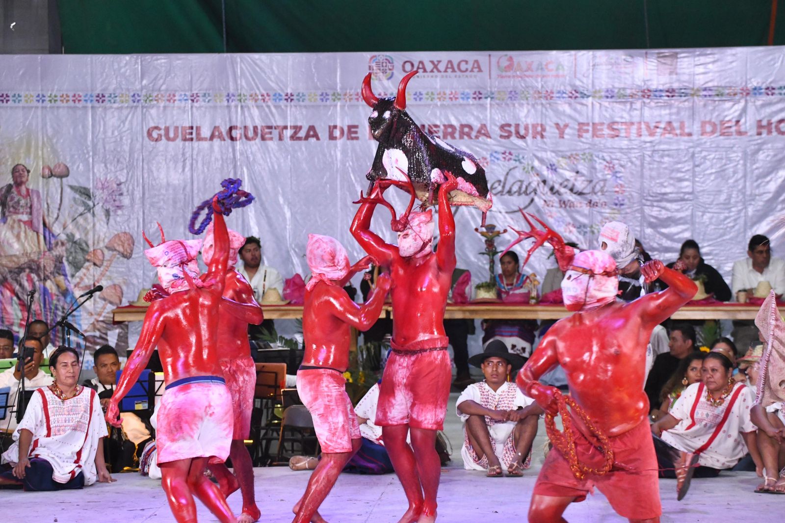 Celebran Fiesta de hermandad con la Guelaguetza Ní Wan Do’o en San Mateo Río Hondo