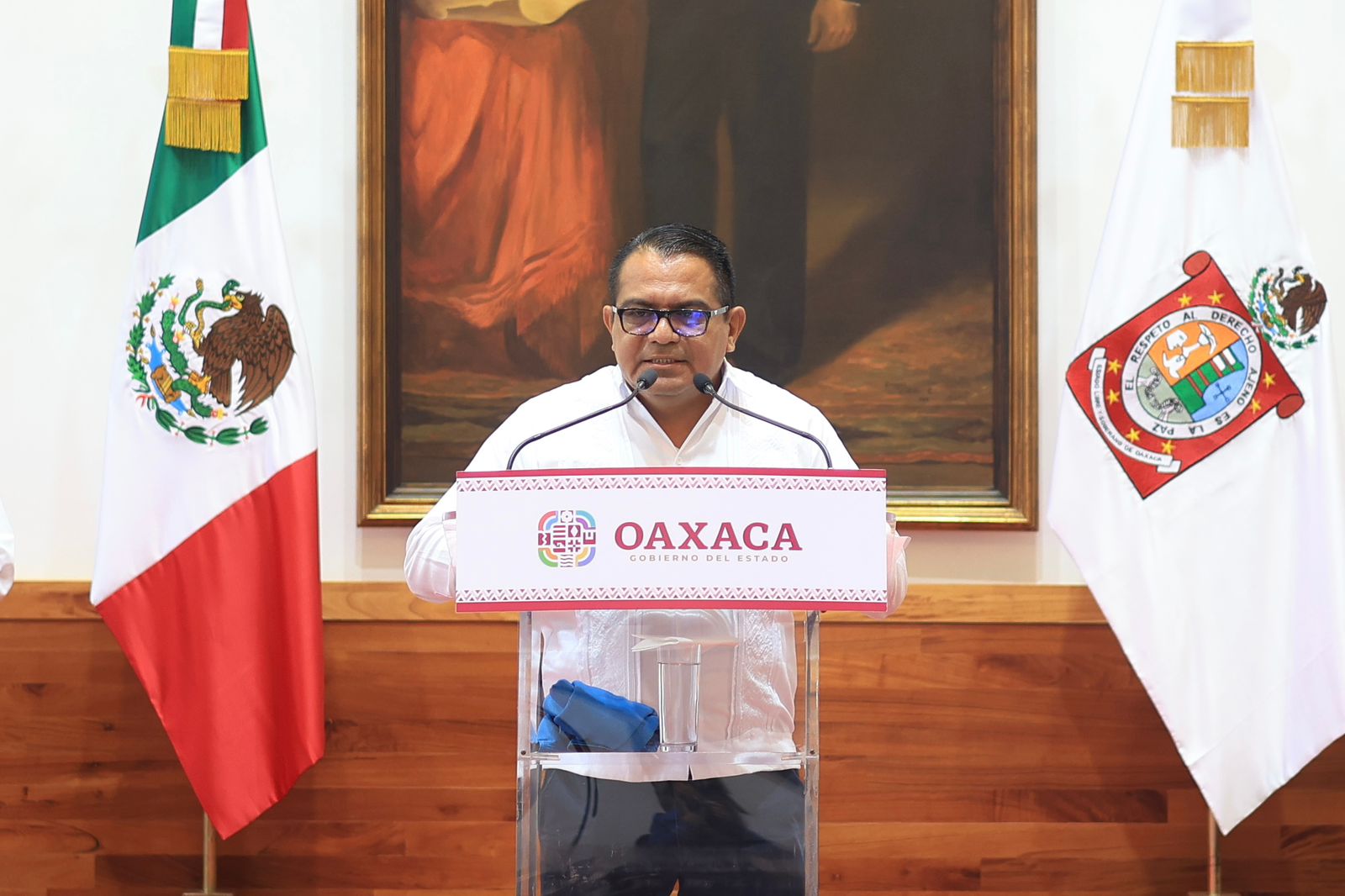 Garantizan Gobierno de Oaxaca y Federación abasto de medicamentos en unidades médicas de Oaxaca