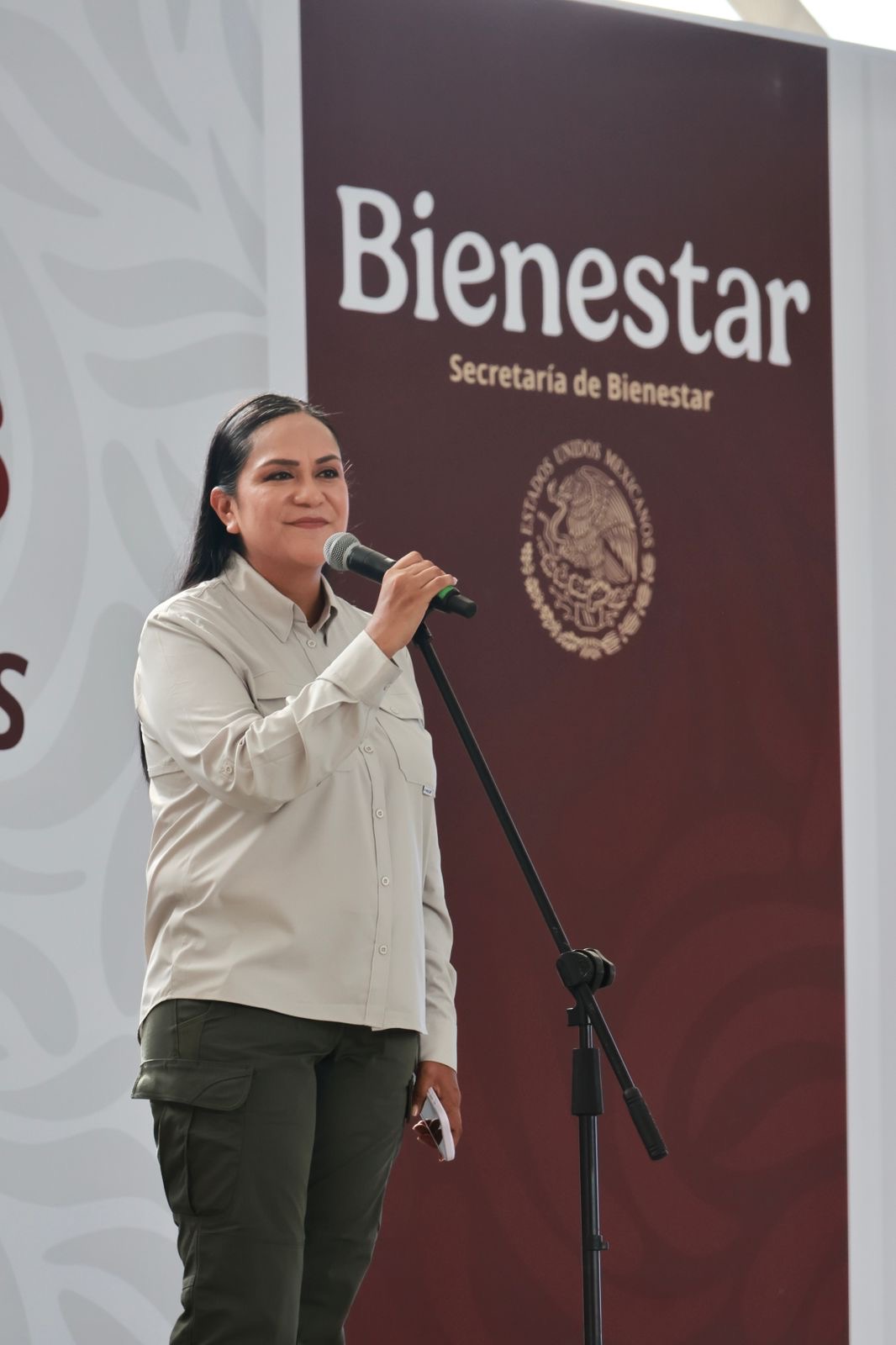 Puebla, Querétaro y SLP inicia entrega del primer apoyo a personas afectadas por las lluvias: Ariadna Montiel Puebla, Querétaro y SLP inicia entrega del primer apoyo a personas afectadas por las lluvias: Ariadna Montiel