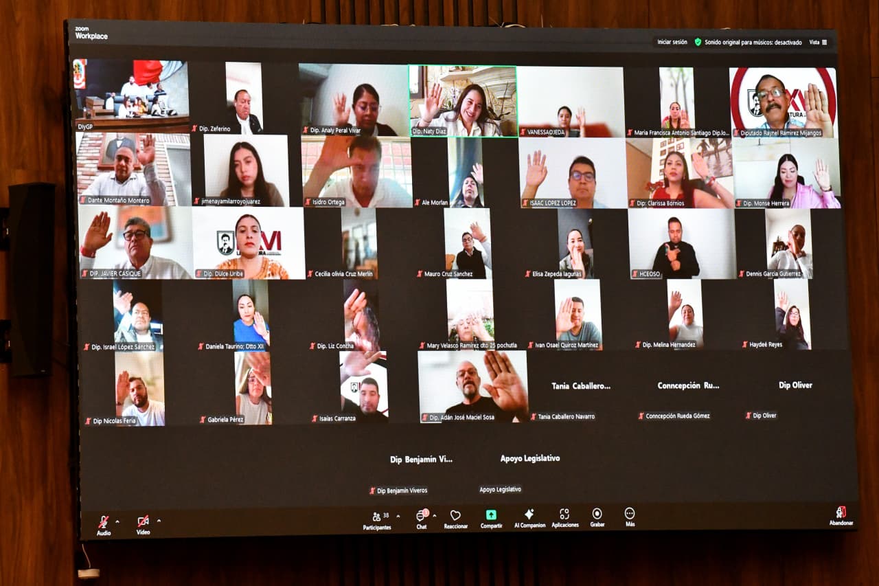 Exhorta Congreso local a la SICT y Capufe a rehabilitar y dar mantenimiento prioritario a la infraestructura de servicios en la supercarretera Cuacnopalan–Oaxaca Exhorta Congreso local a la SICT y Capufe a rehabilitar y dar mantenimiento prioritario a la infraestructura de servicios en la supercarretera Cuacnopalan–Oaxaca