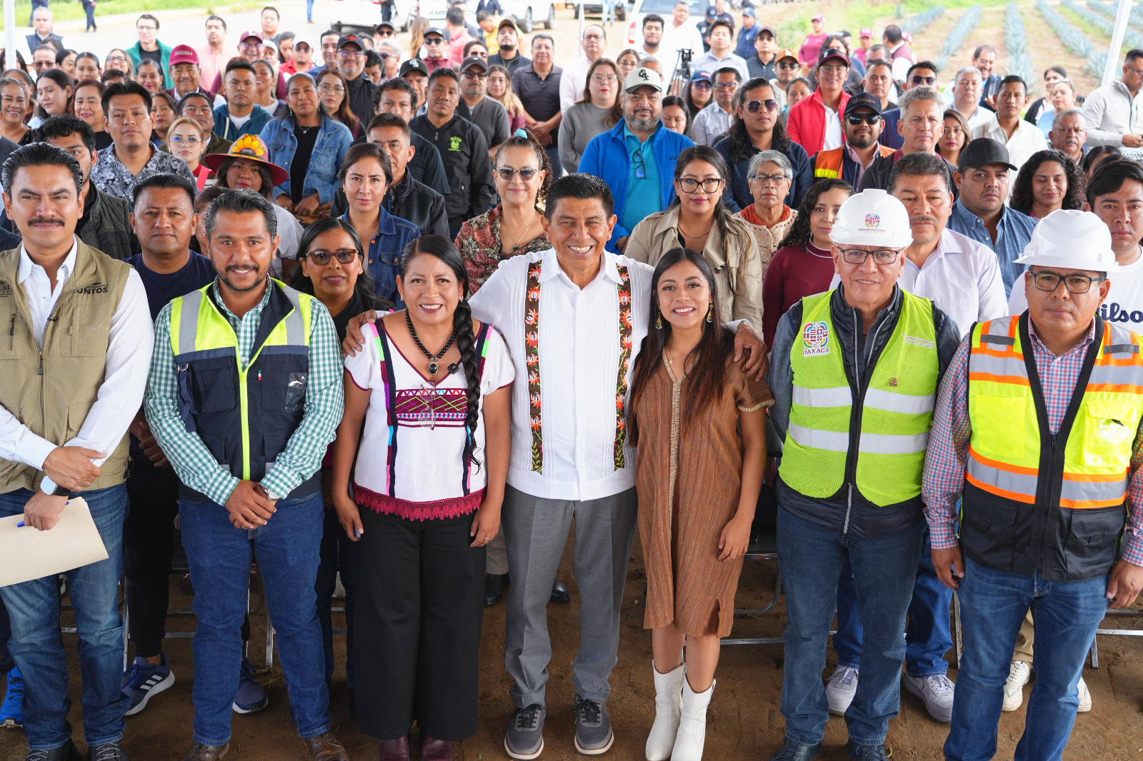 Avanza transformación vial en Xoxocotlán con ampliación de los márgenes del Río Atoyac Avanza transformación vial en Xoxocotlán con ampliación de los márgenes del Río Atoyac