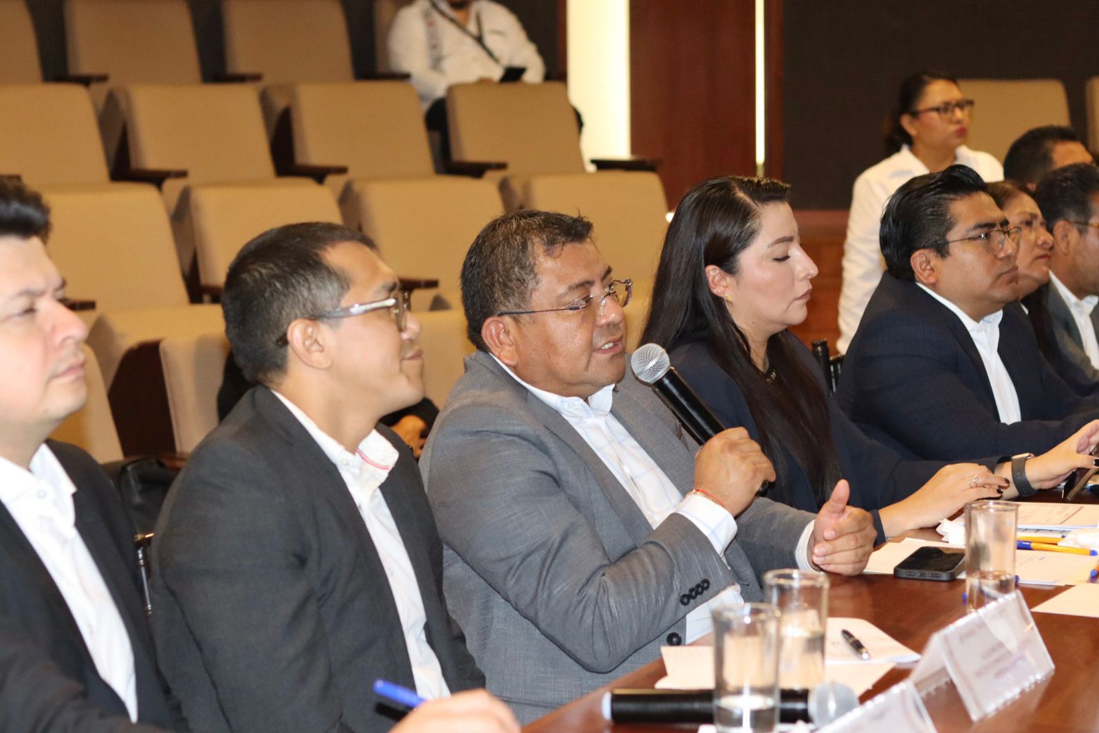 Inicia Gobierno de Oaxaca evaluación de su situación financiera por agencias calificadoras Inicia Gobierno de Oaxaca evaluación de su situación financiera por agencias calificadoras