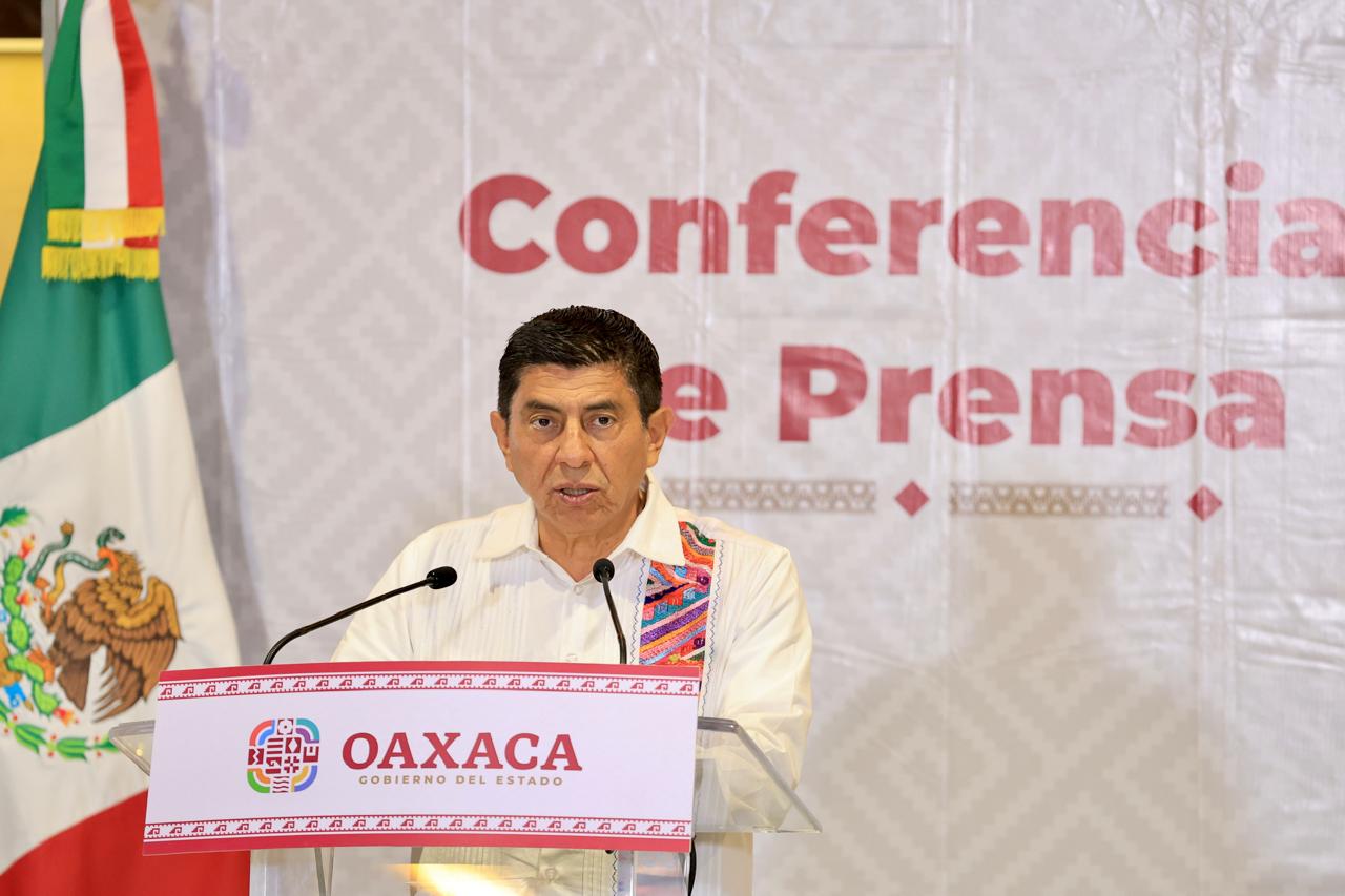 INSTALAN EN OAXACA CENTROS DE ACOPIO PARA AFECTADOS POR LLUVIAS EN 5 ESTADOS. INSTALAN EN OAXACA CENTROS DE ACOPIO PARA AFECTADOS POR LLUVIAS EN 5 ESTADOS.