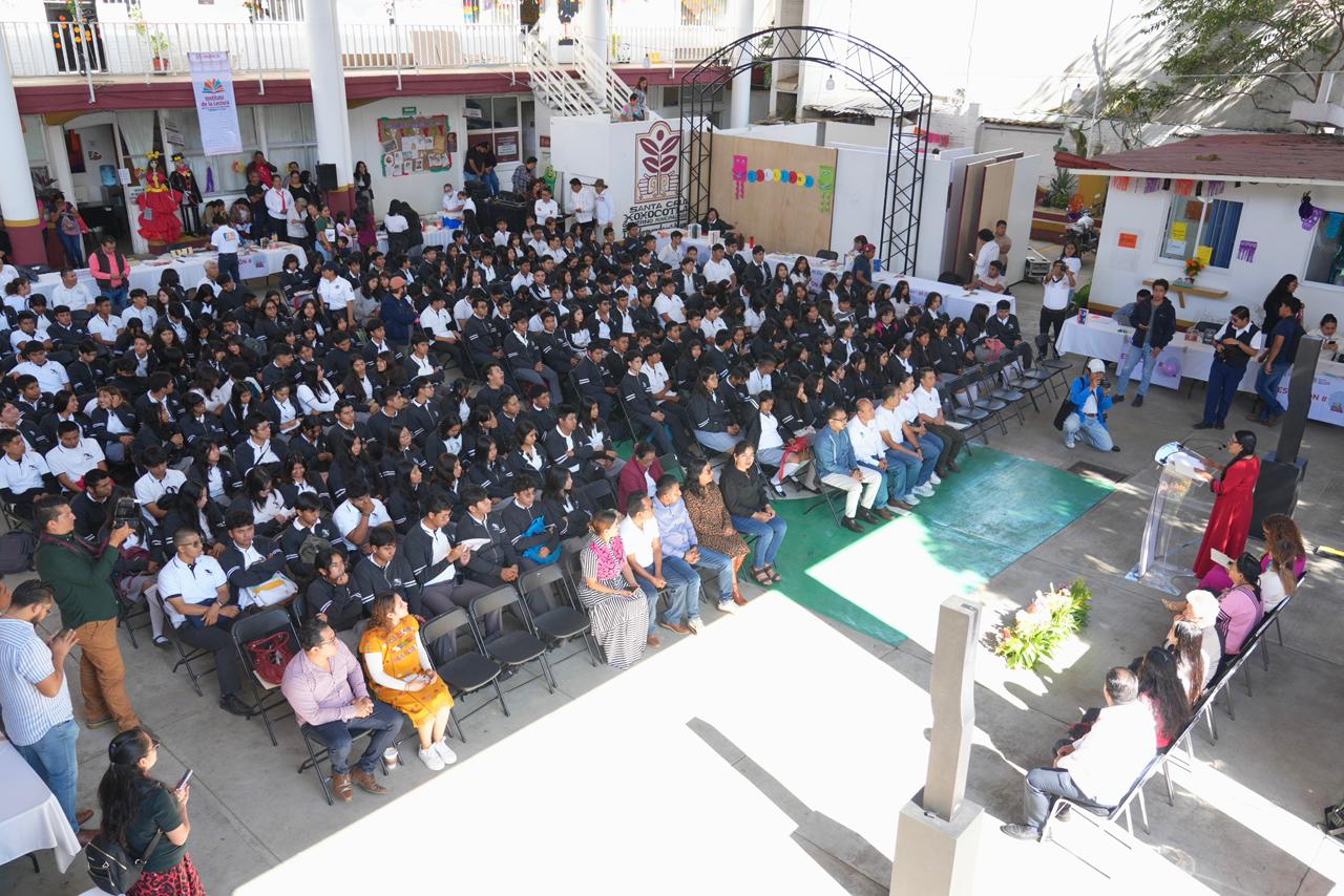 Xoxocotlán, punto de arranque de las Caravanas Literarias en Oaxaca Xoxocotlán, punto de arranque de las Caravanas Literarias en Oaxaca