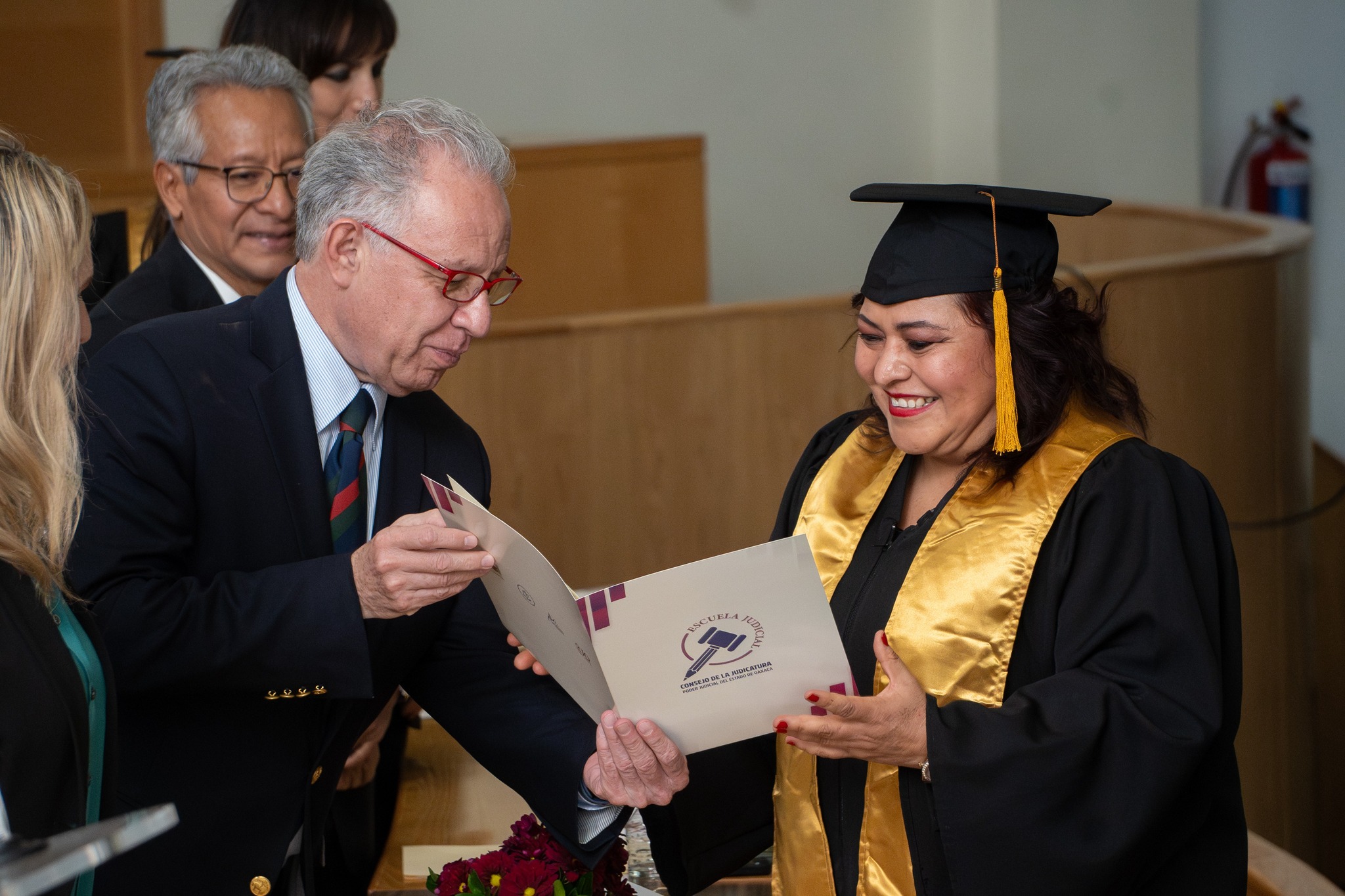 Entrega Poder Judicial y Universidad de Perugia  certificados a egresados de maestría en Derecho Judicial