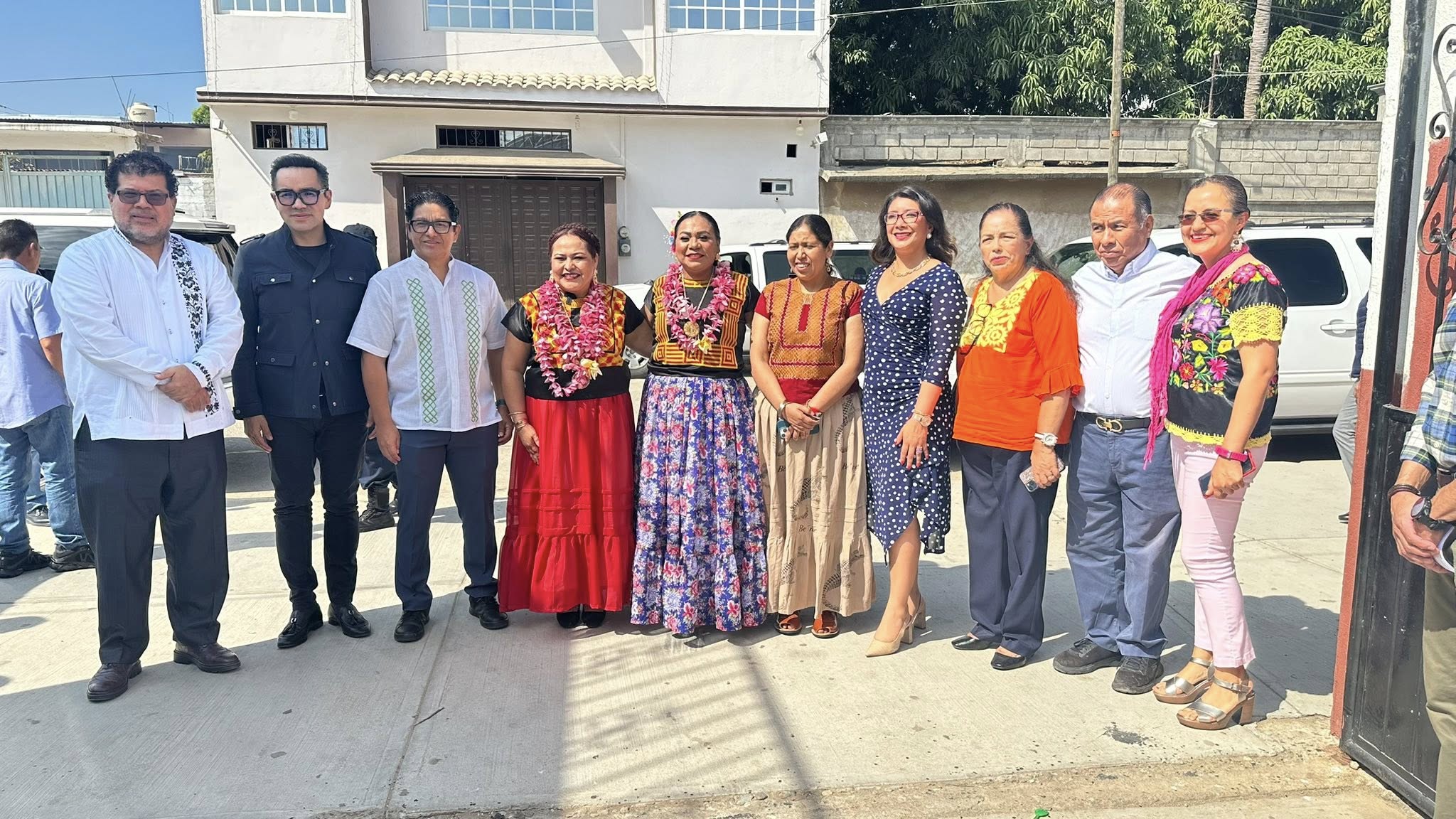Magistradas y magistrados del PJEO dialogan con la comunidad del Istmo Magistradas y magistrados del PJEO dialogan con la comunidad del Istmo