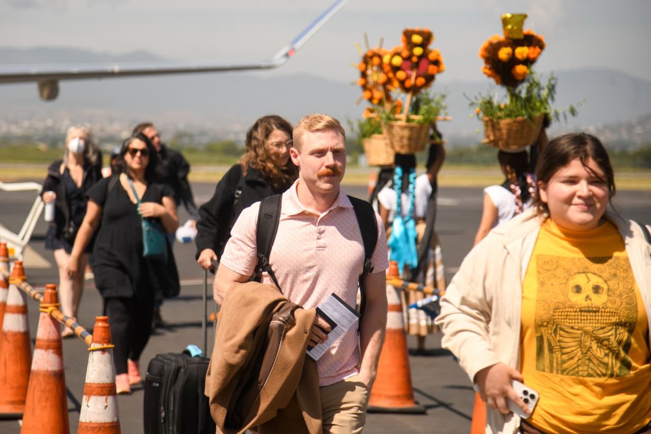 Crece conectividad internacional para Oaxaca con incremento de frecuencias desde Houston, Texas Crece conectividad internacional para Oaxaca con incremento de frecuencias desde Houston, Texas