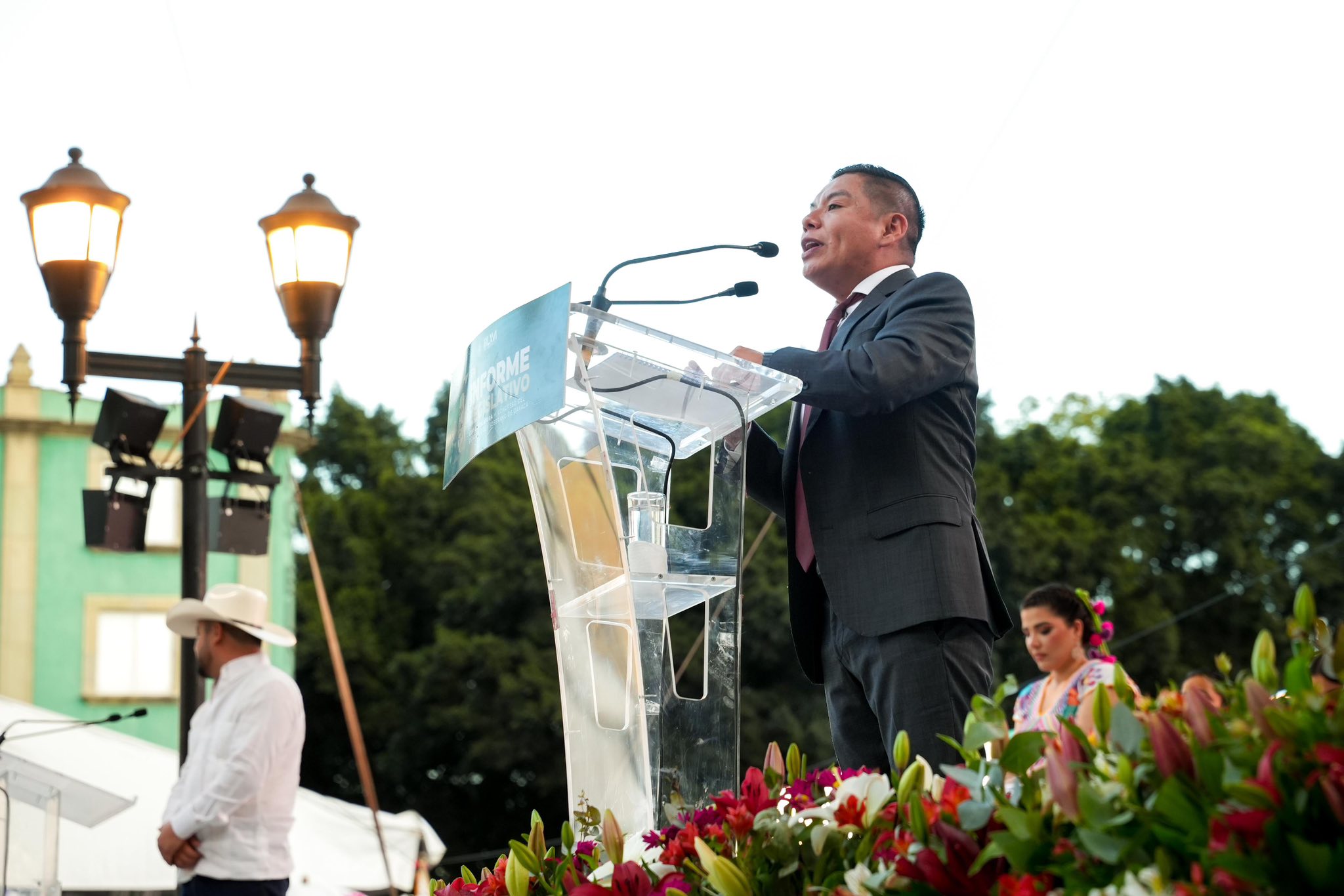 Legislar es servir: Diputado Benjamín Viveros Montalvo en su Primer Informe de Trabajo Legislativo Legislar es servir: Diputado Benjamín Viveros Montalvo en su Primer Informe de Trabajo Legislativo