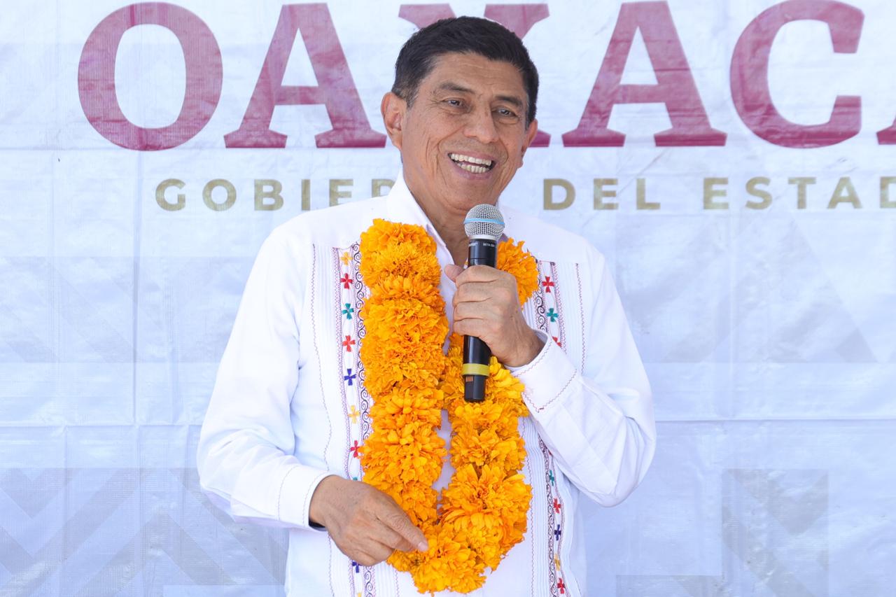 Transforma Gobernador de Oaxaca educación en Santa Catarina Quioquitani con más infraestructura Transforma Gobernador de Oaxaca educación en Santa Catarina Quioquitani con más infraestructura